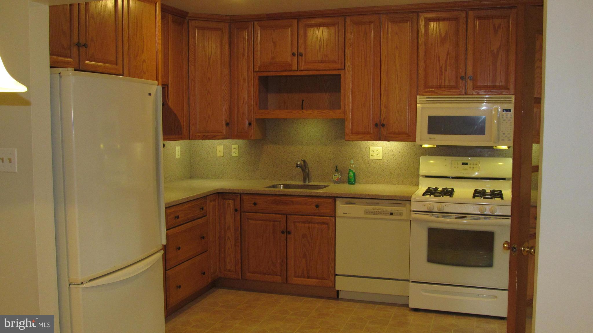 FRANKLIN PARK - Residential Lease