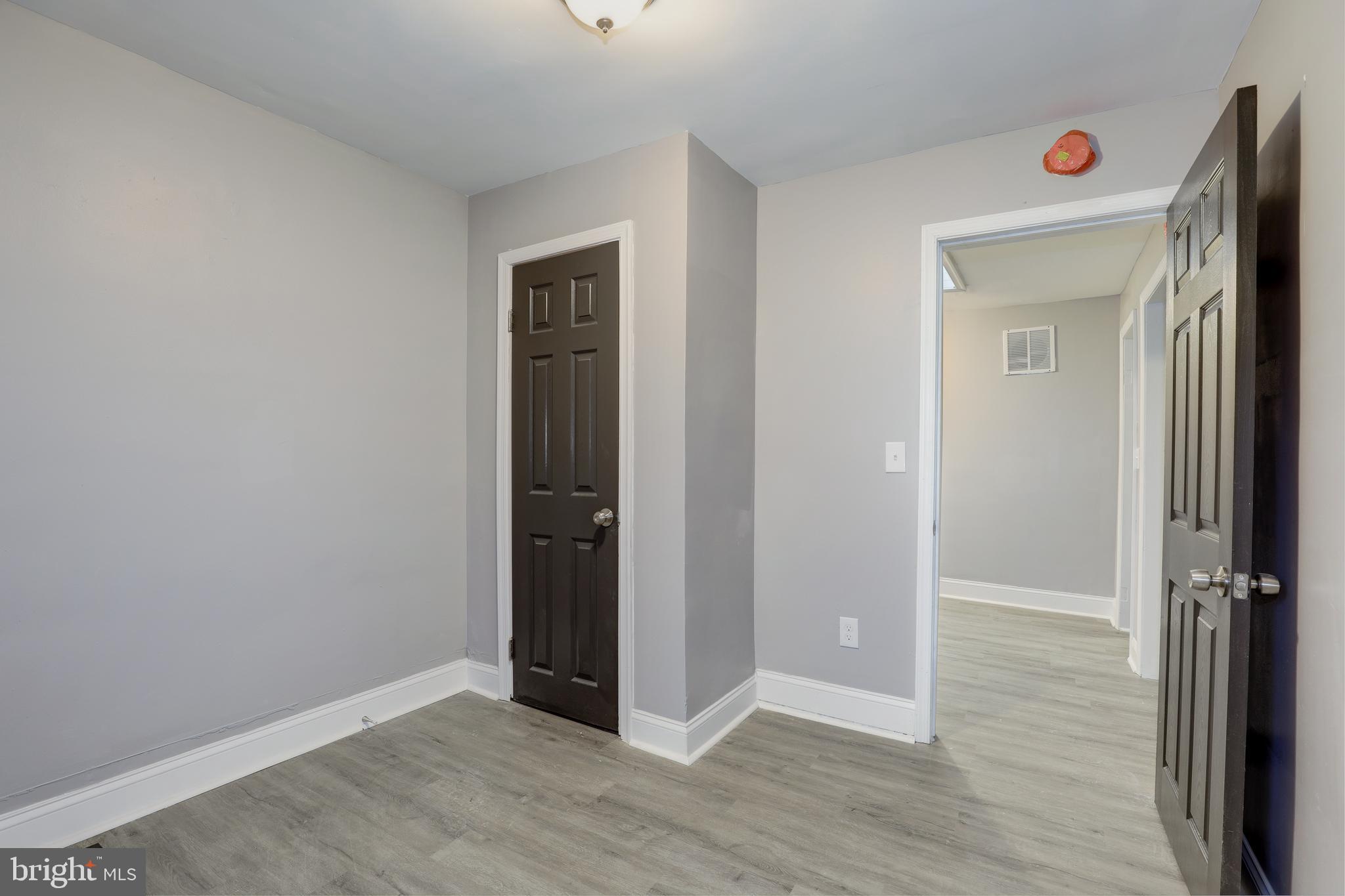 OAKENSHAWE - Residential