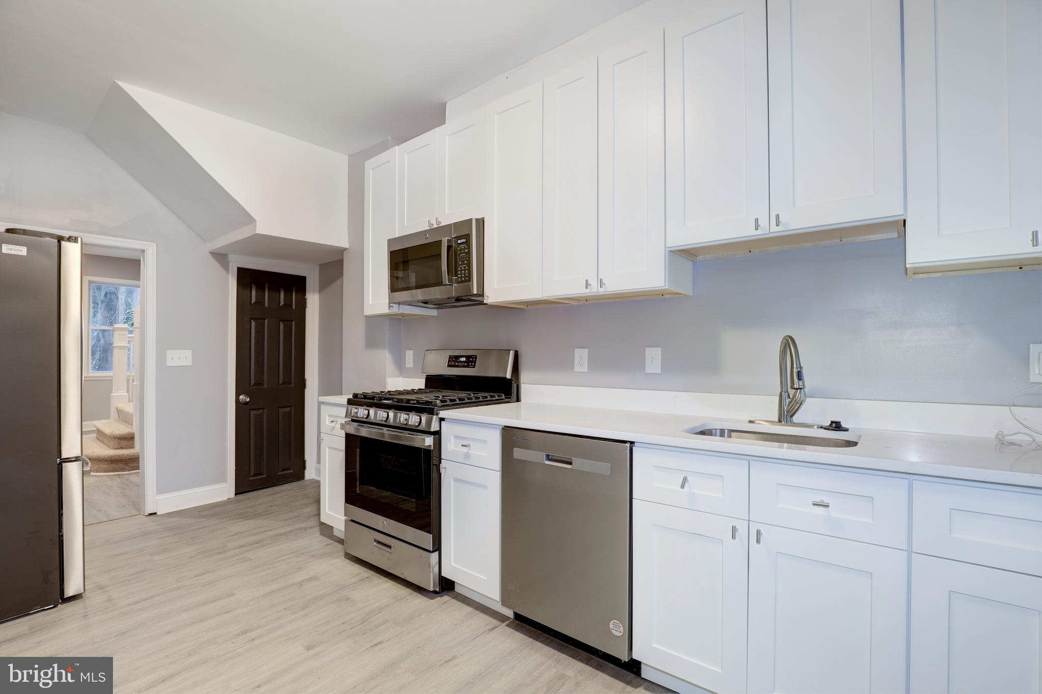 OAKENSHAWE - Residential