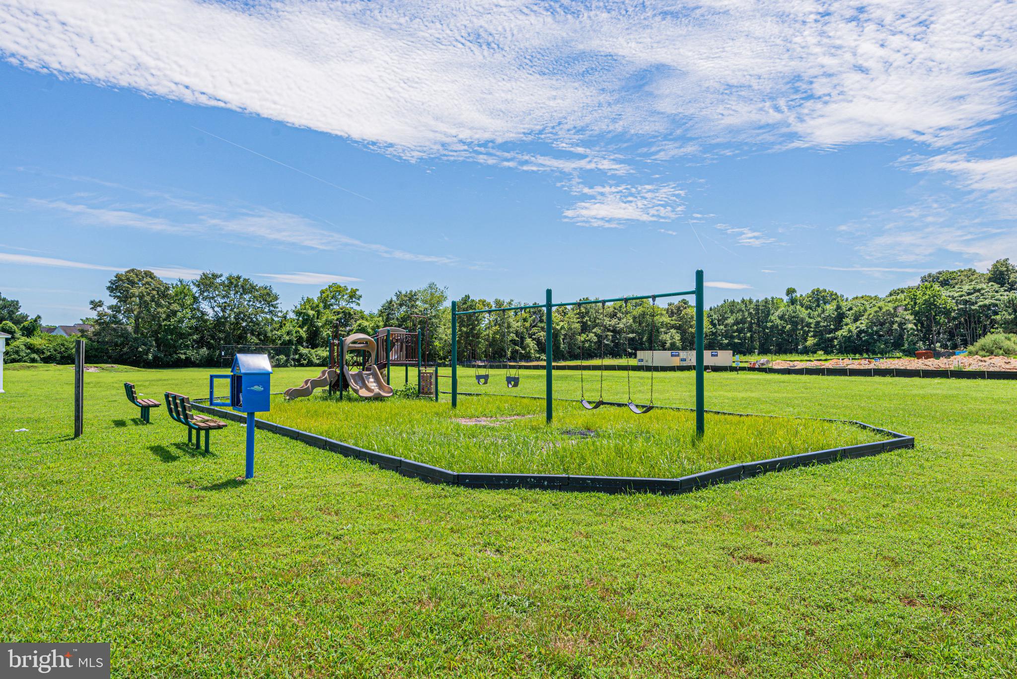 HARBOR POINTE - Residential