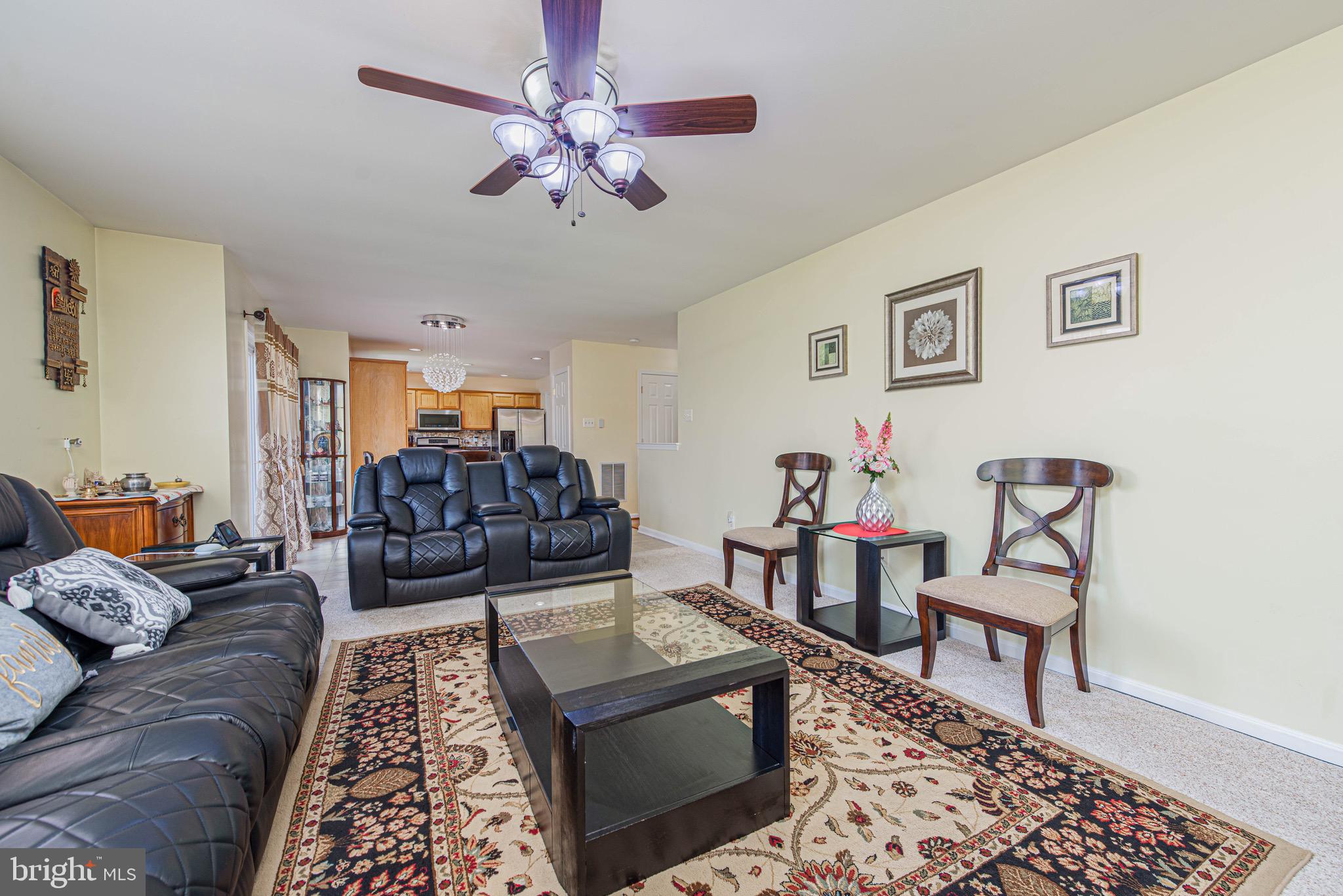 HARBOR POINTE - Residential