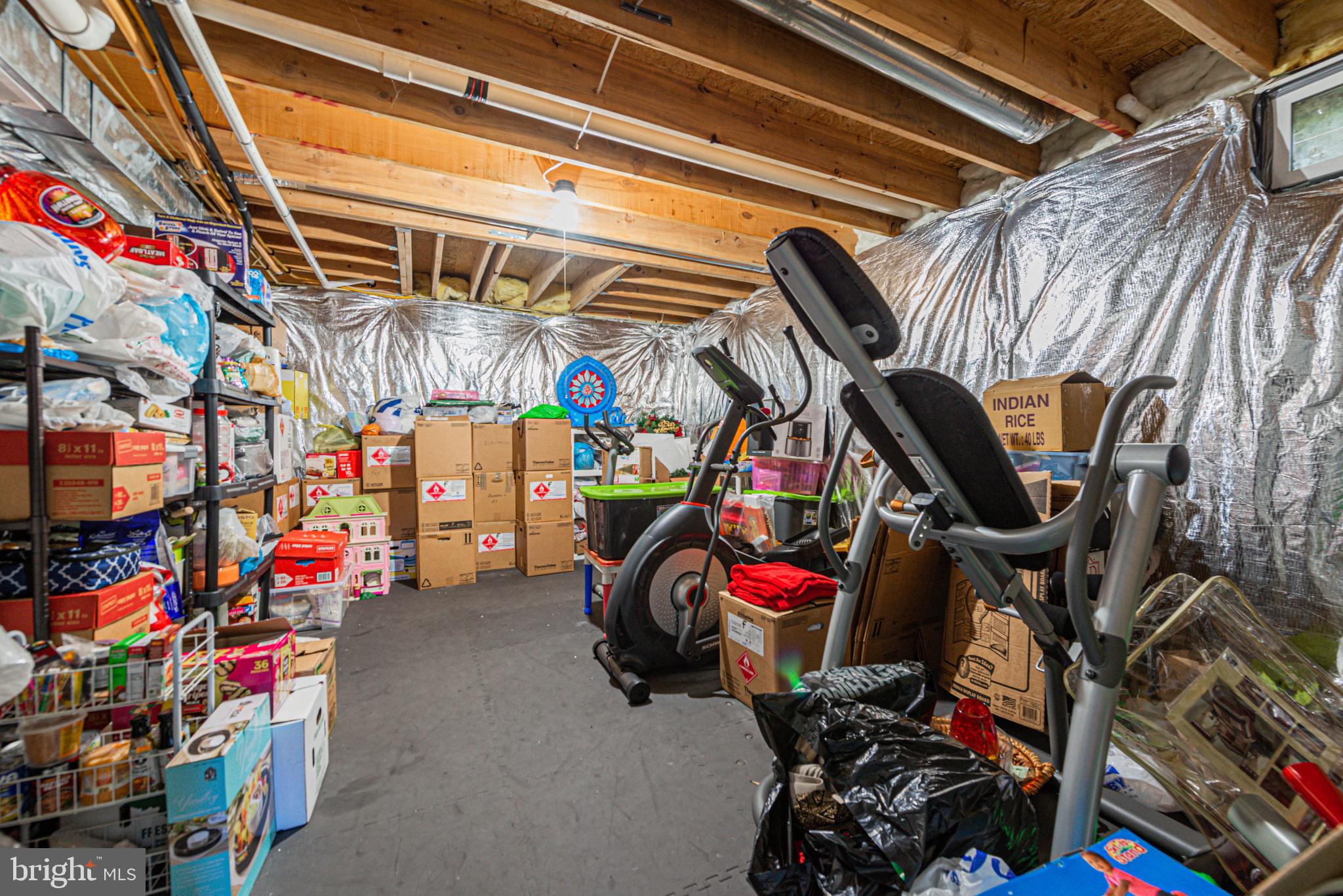 HARBOR POINTE - Residential