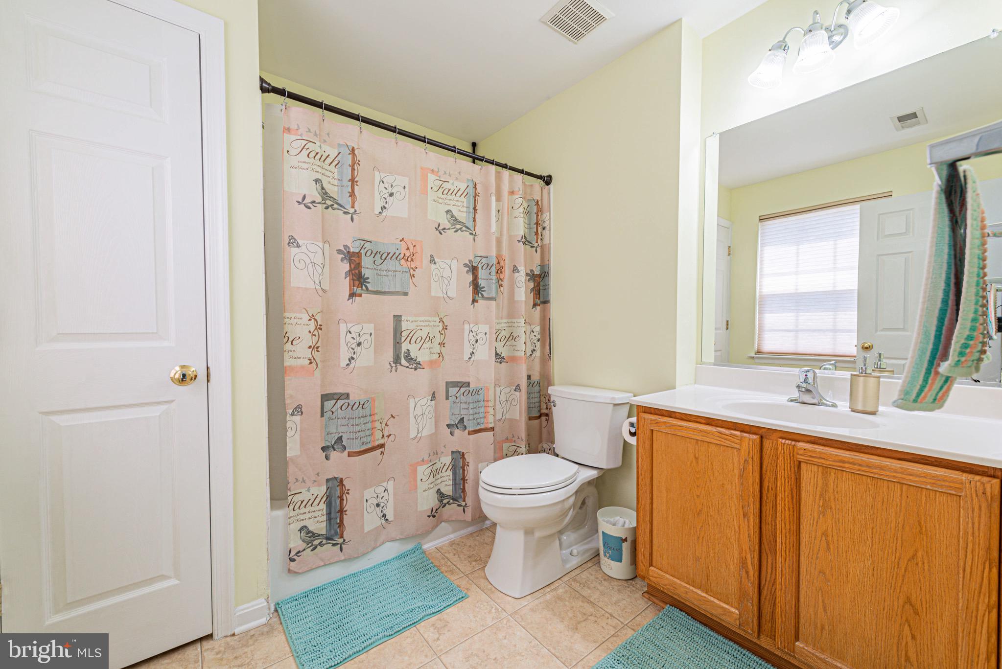 HARBOR POINTE - Residential