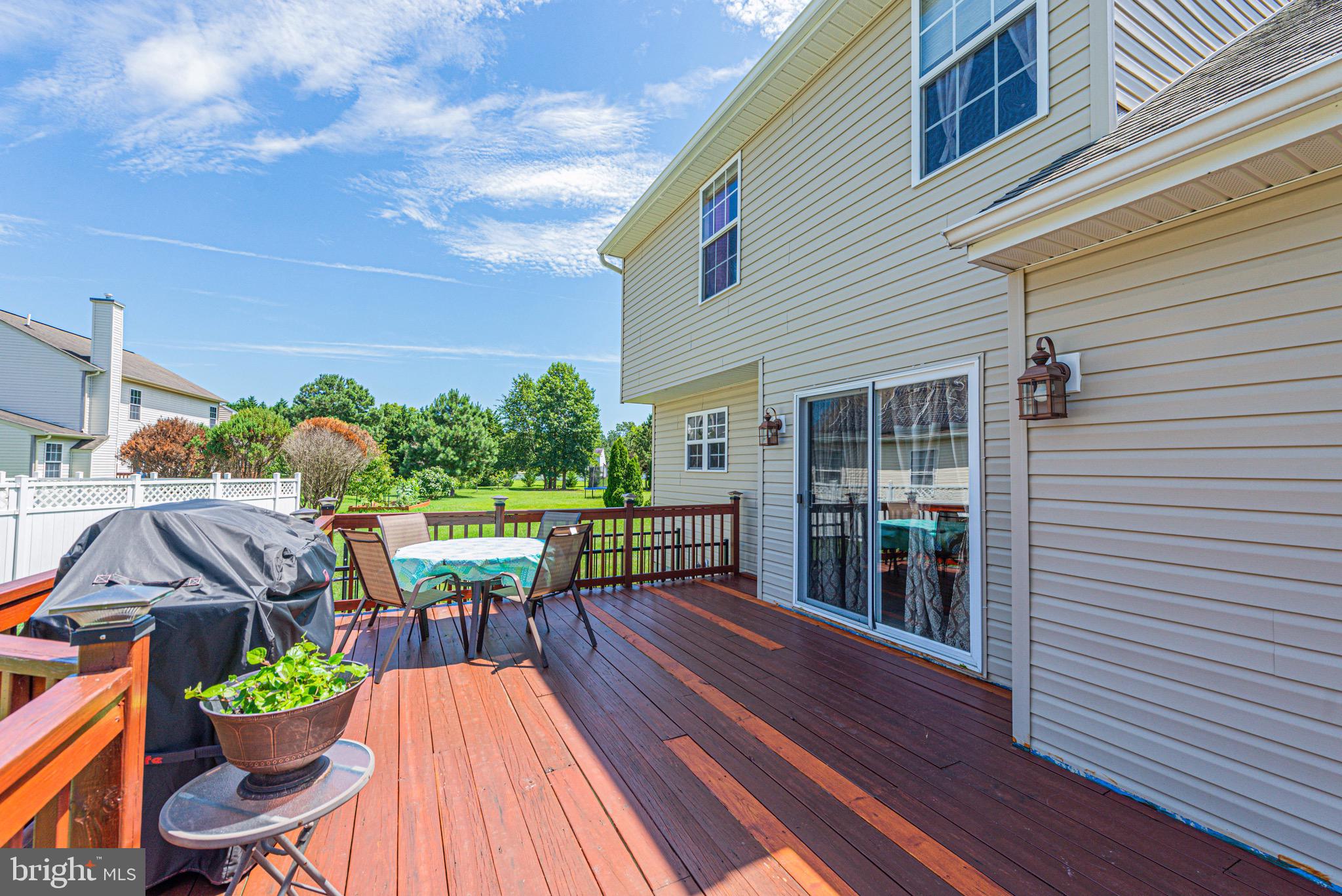 HARBOR POINTE - Residential