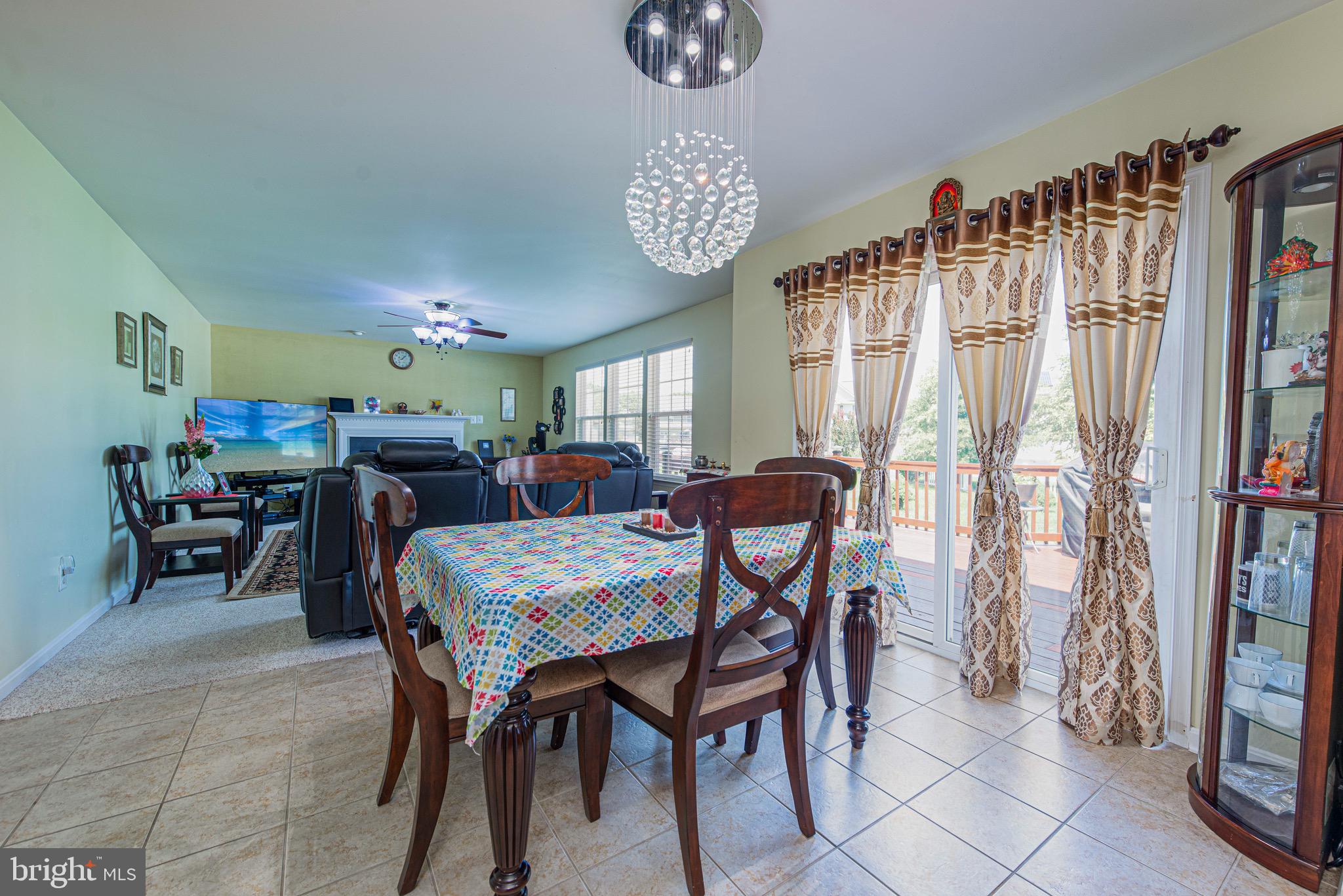 HARBOR POINTE - Residential