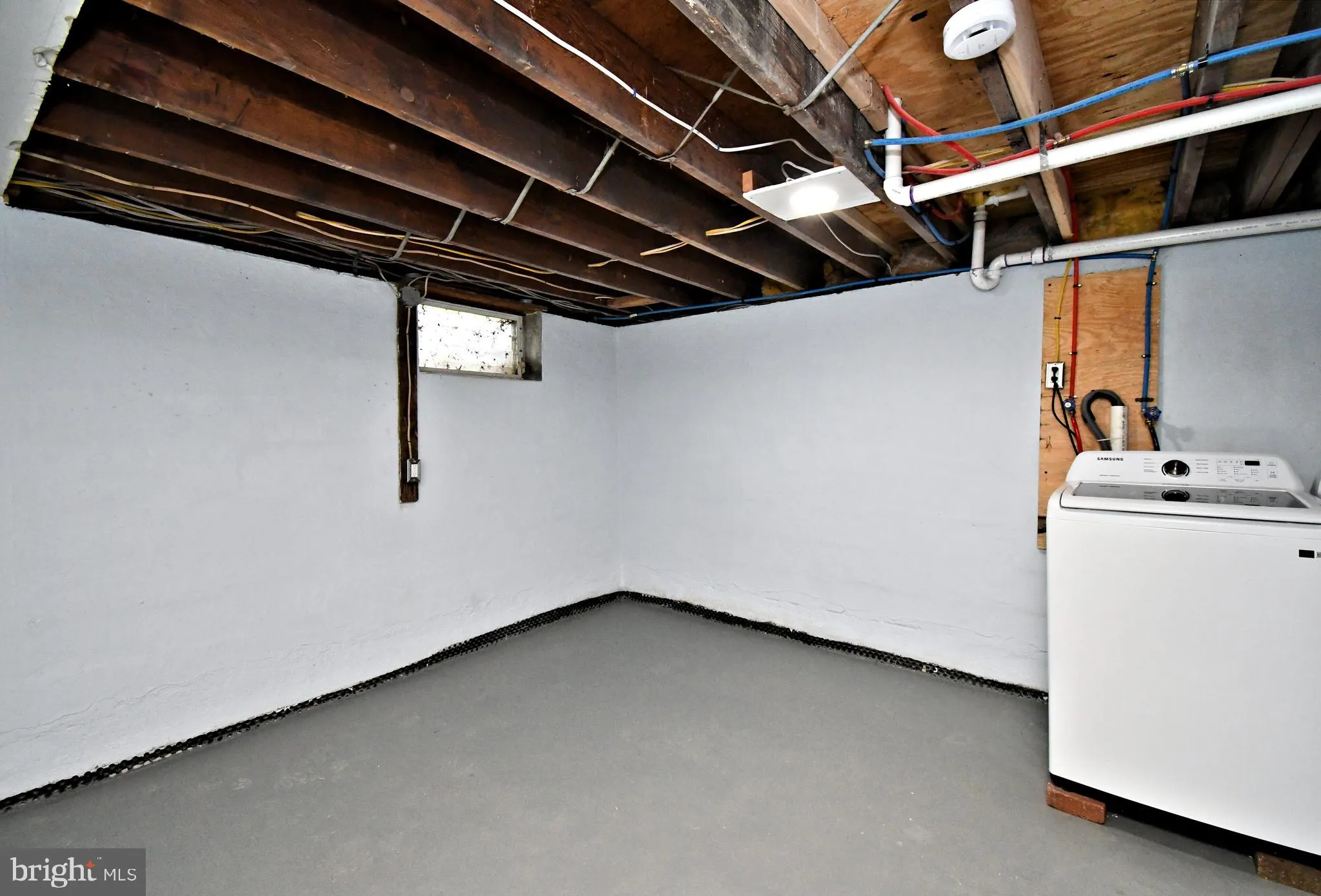 Abington, Pennsylvania 19001, United States, 4 Bedrooms Bedrooms, ,2 BathroomsBathrooms,Residential,Pending,113636