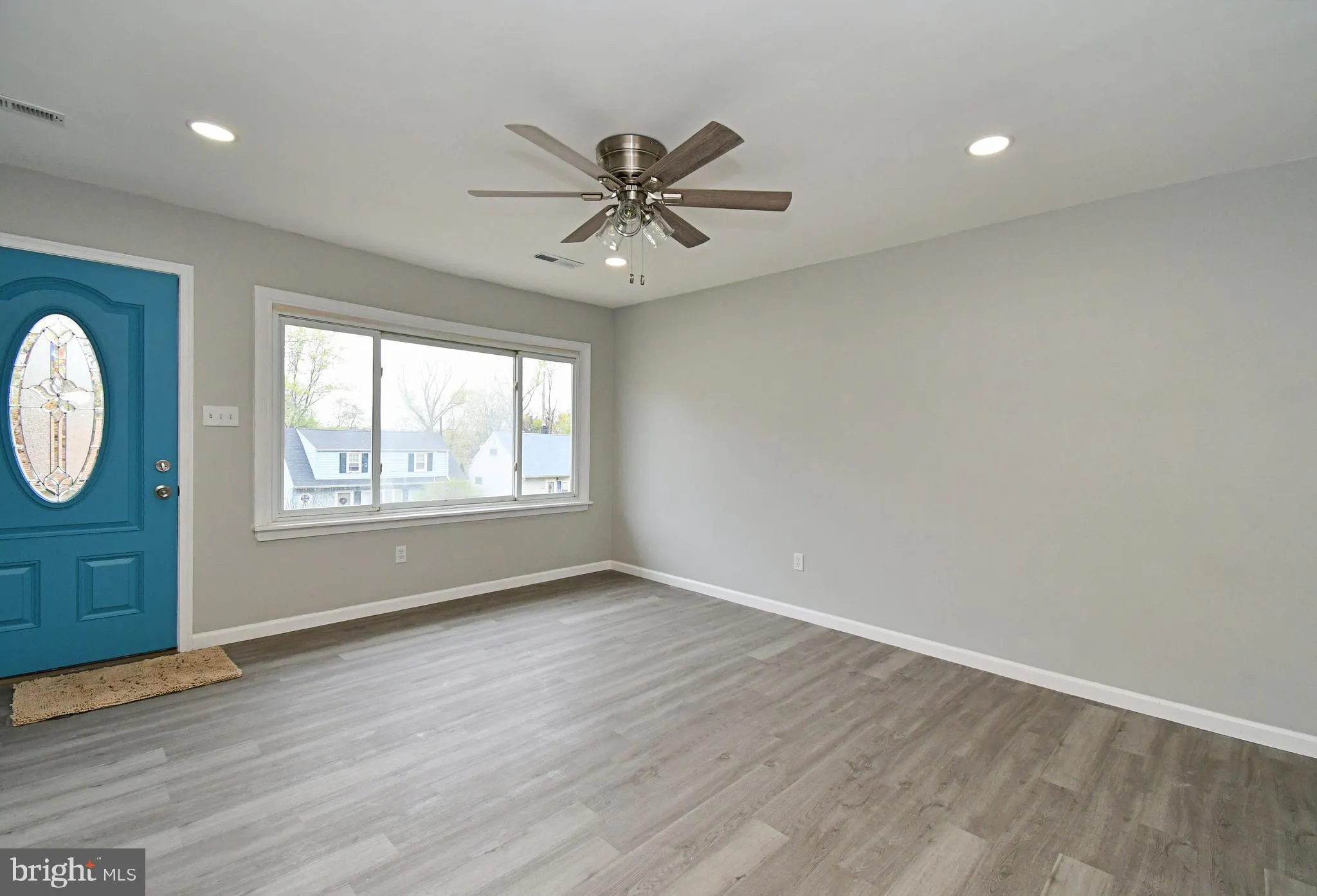 Abington, Pennsylvania 19001, United States, 4 Bedrooms Bedrooms, ,2 BathroomsBathrooms,Residential,Pending,113636