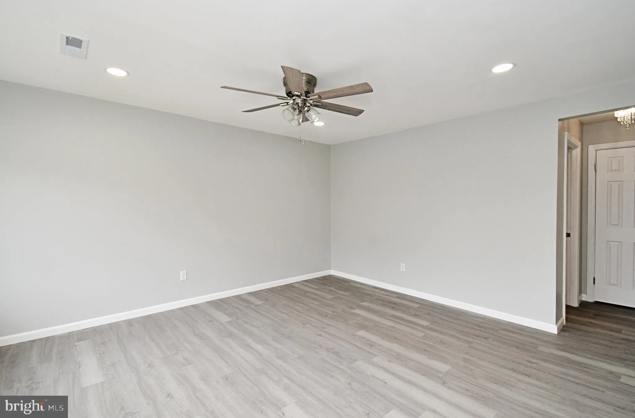 Abington, Pennsylvania 19001, United States, 4 Bedrooms Bedrooms, ,2 BathroomsBathrooms,Residential,Pending,113636