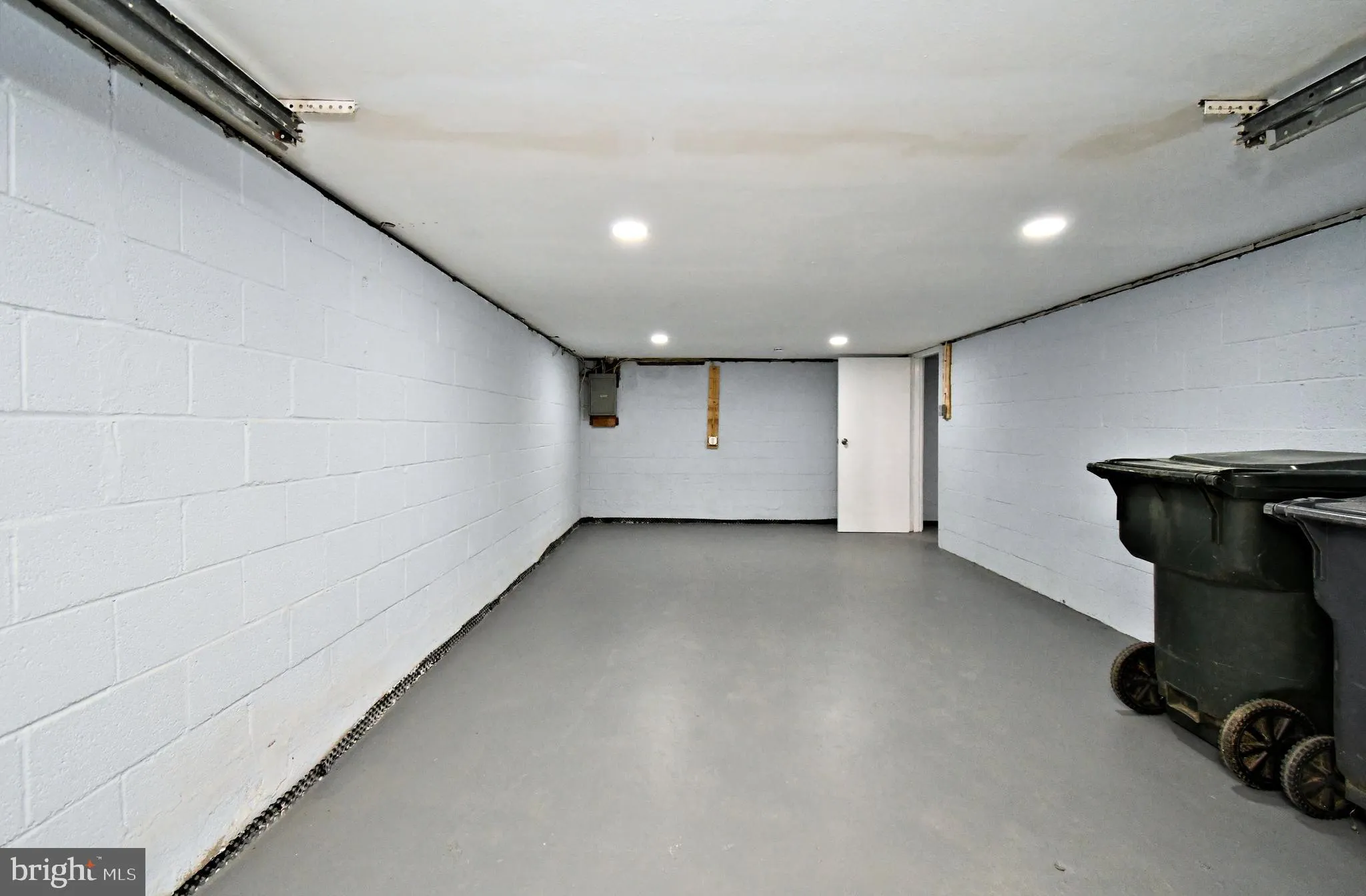 Abington, Pennsylvania 19001, United States, 4 Bedrooms Bedrooms, ,2 BathroomsBathrooms,Residential,Pending,113636