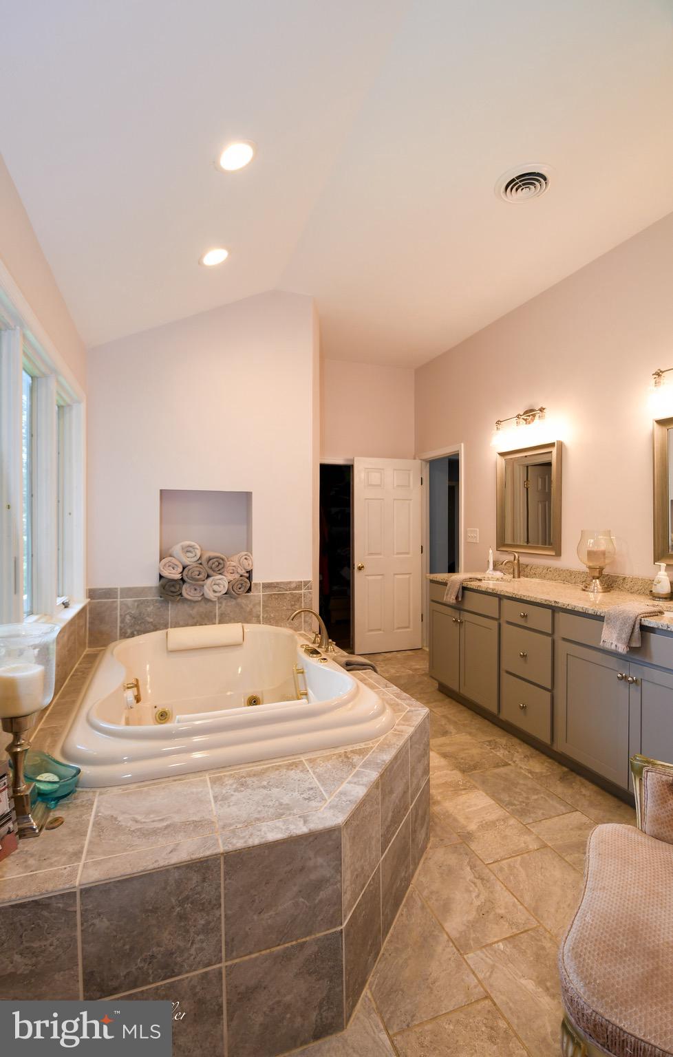 GLEN ARM - Residential