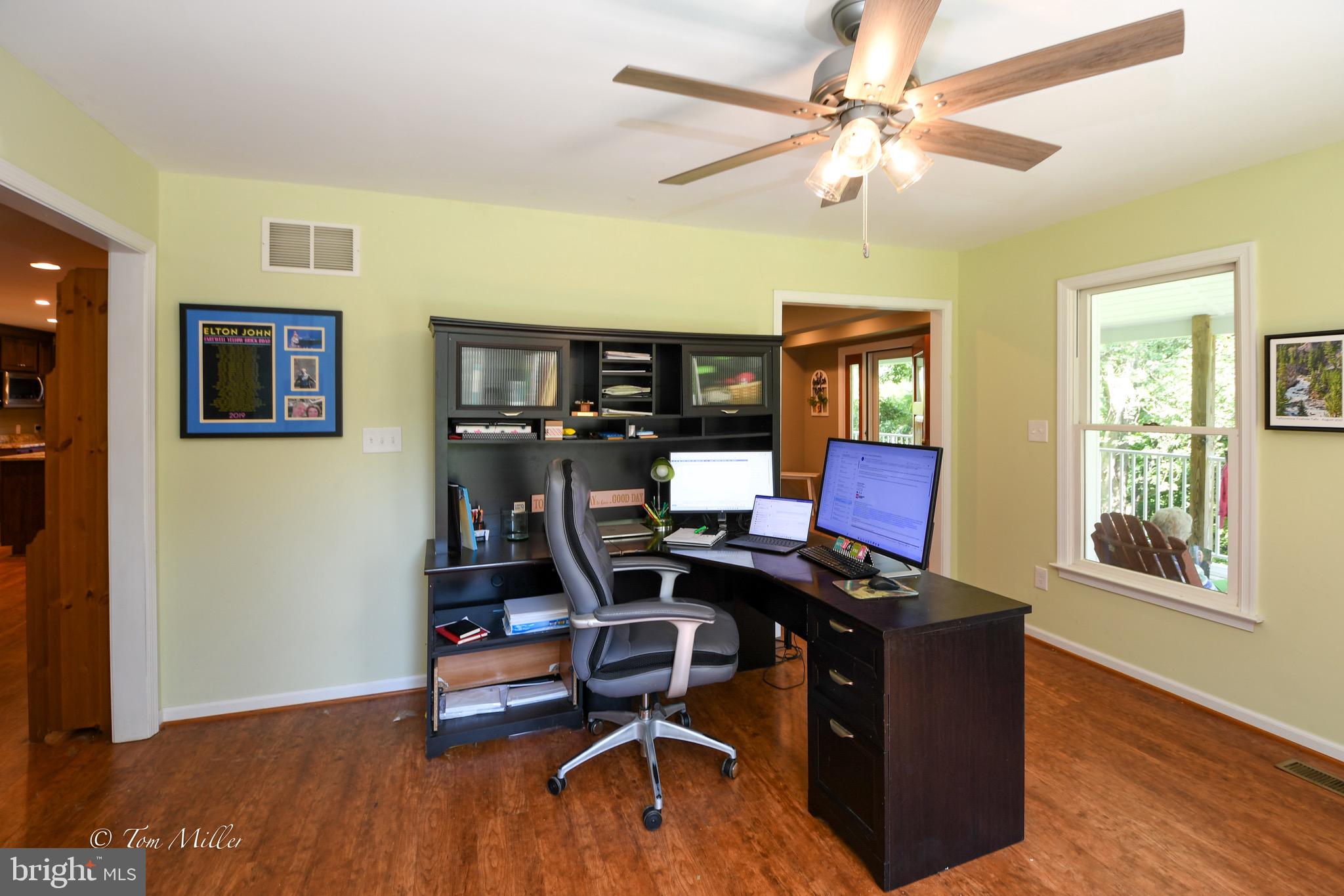 GLEN ARM - Residential