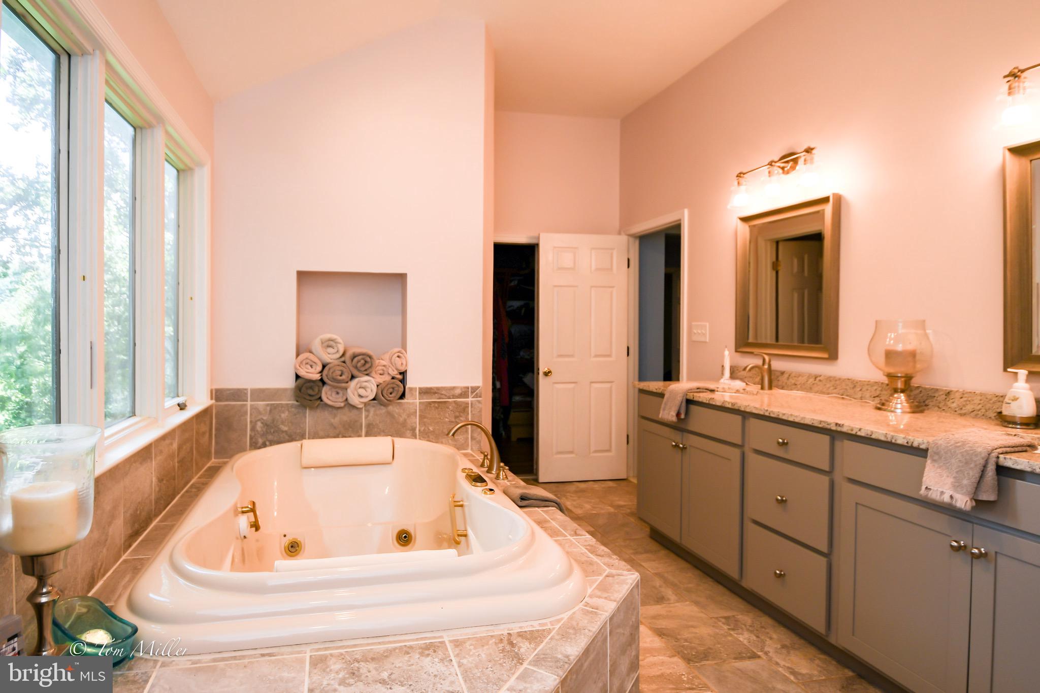 GLEN ARM - Residential