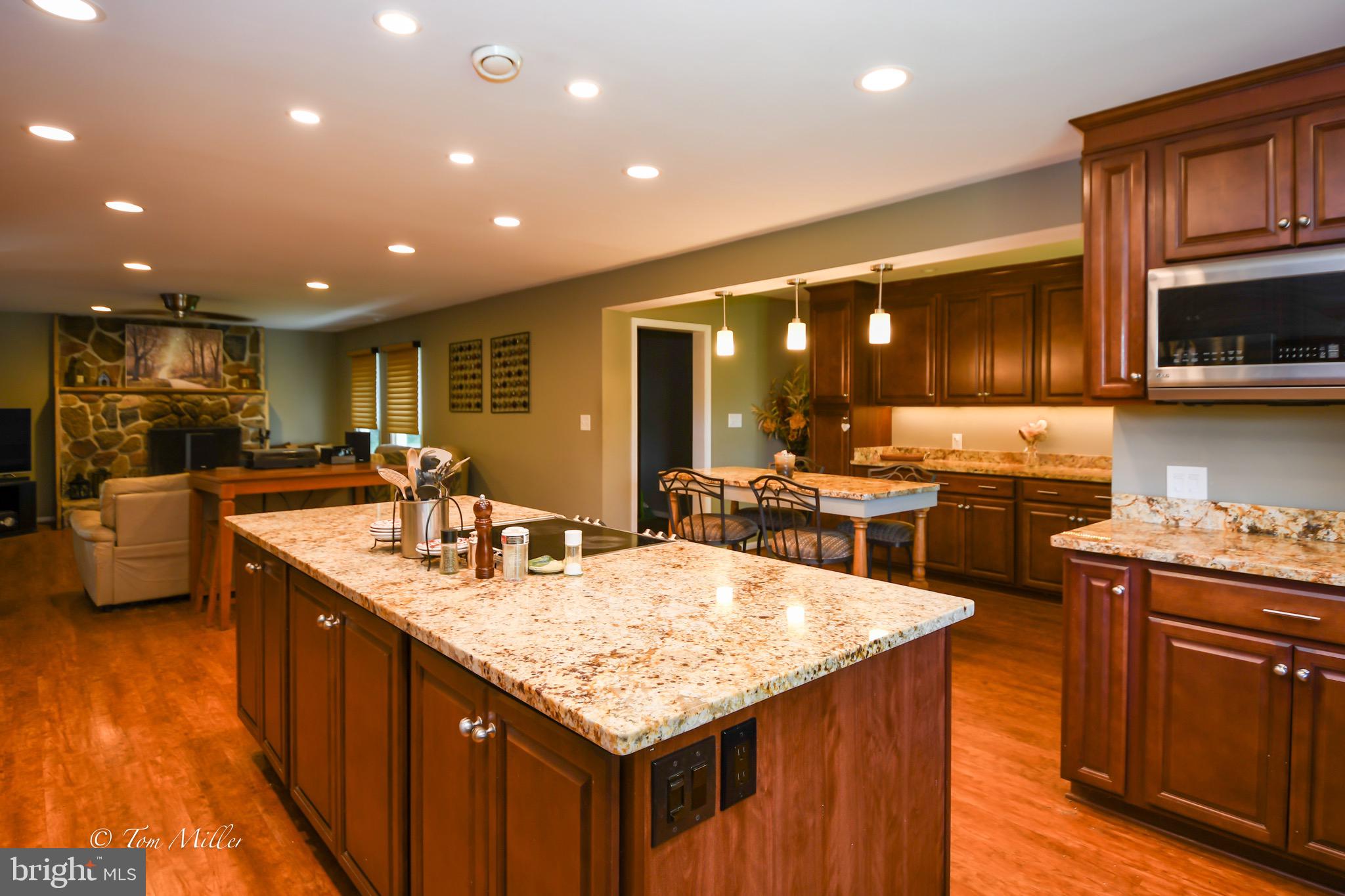 GLEN ARM - Residential