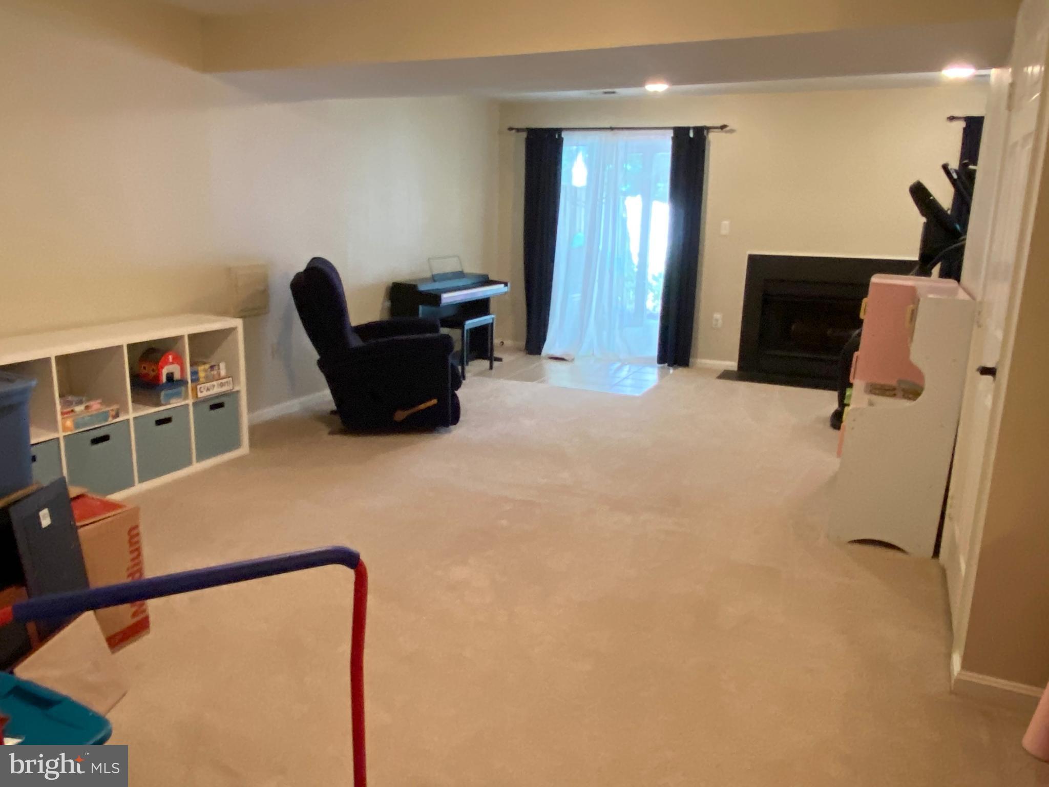 WEXFORD - Residential Lease