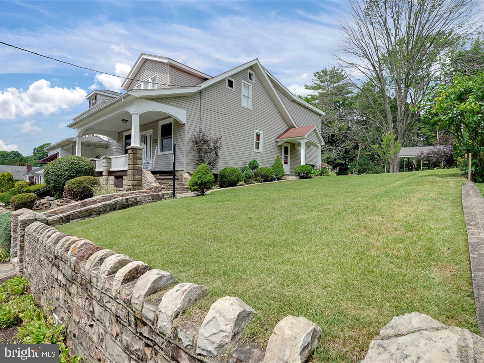POTTSVILLE - Residential