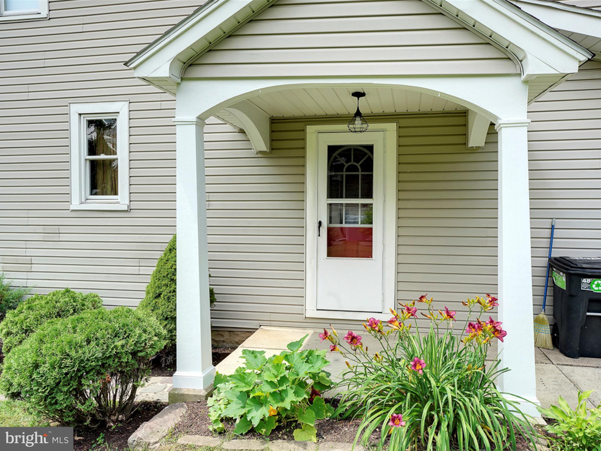 POTTSVILLE - Residential