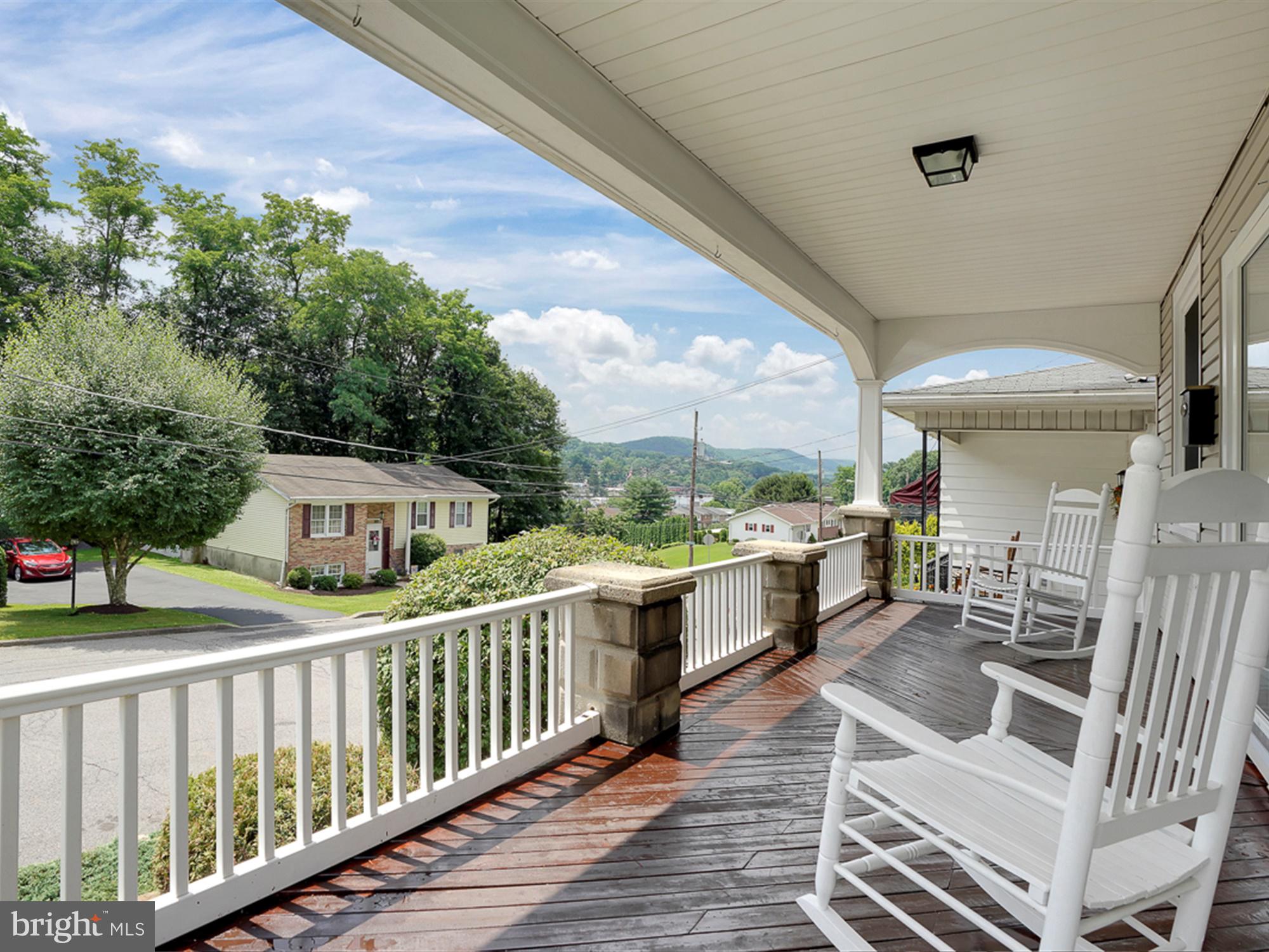 POTTSVILLE - Residential