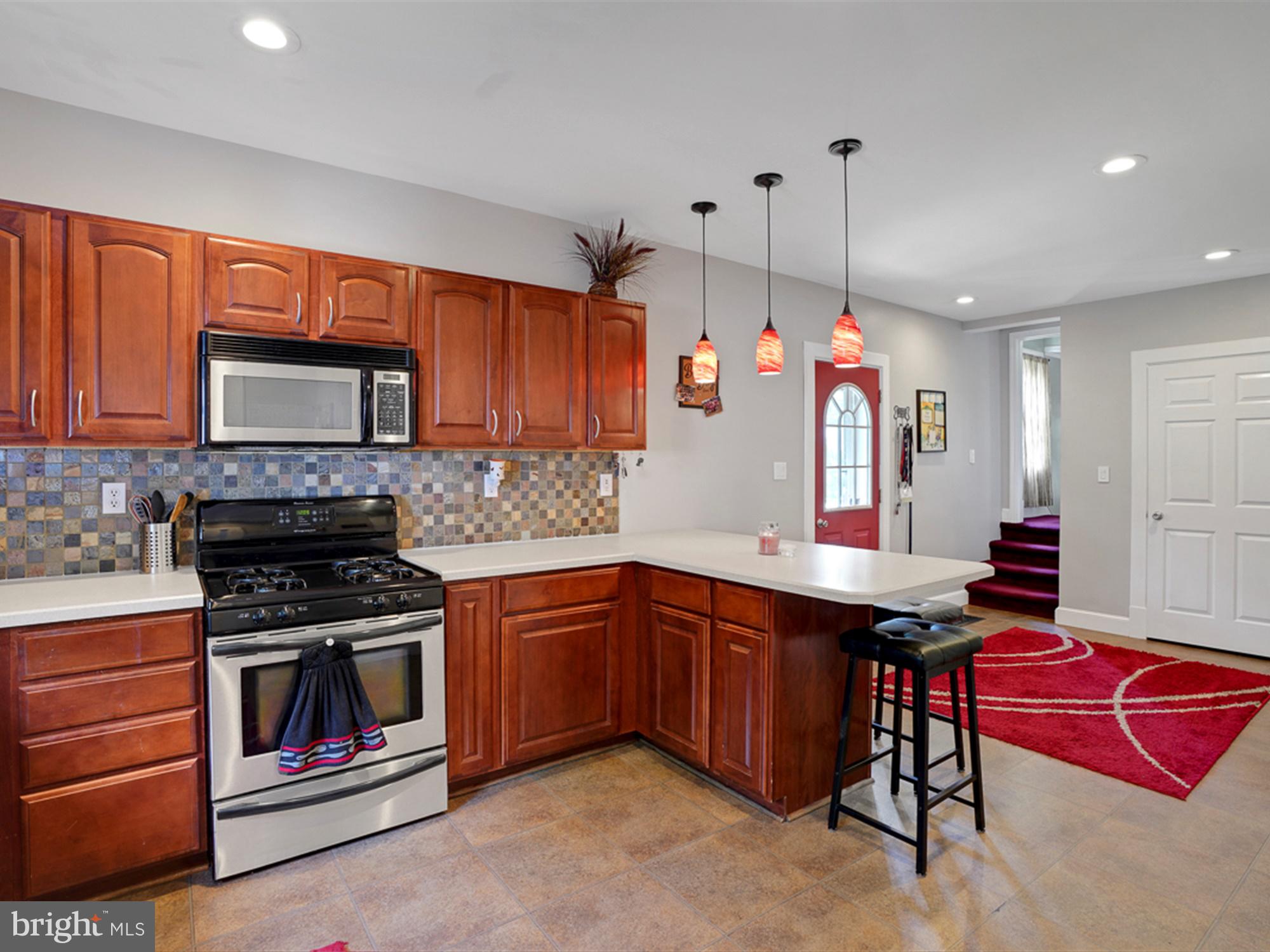 POTTSVILLE - Residential