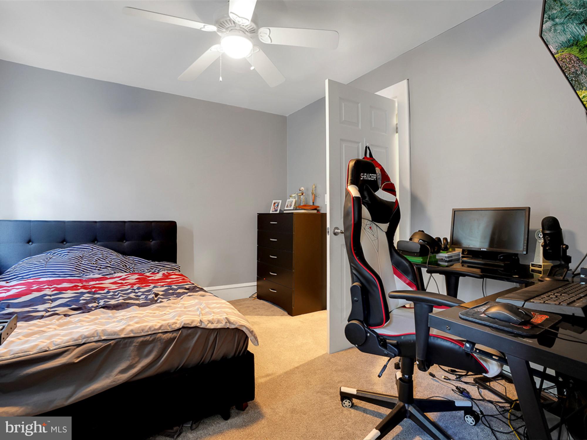 POTTSVILLE - Residential