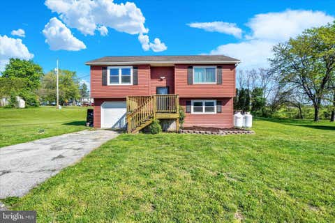 Homes For Sale - 3349 Night In Gale Drive<br/> DOVER, PA 17315