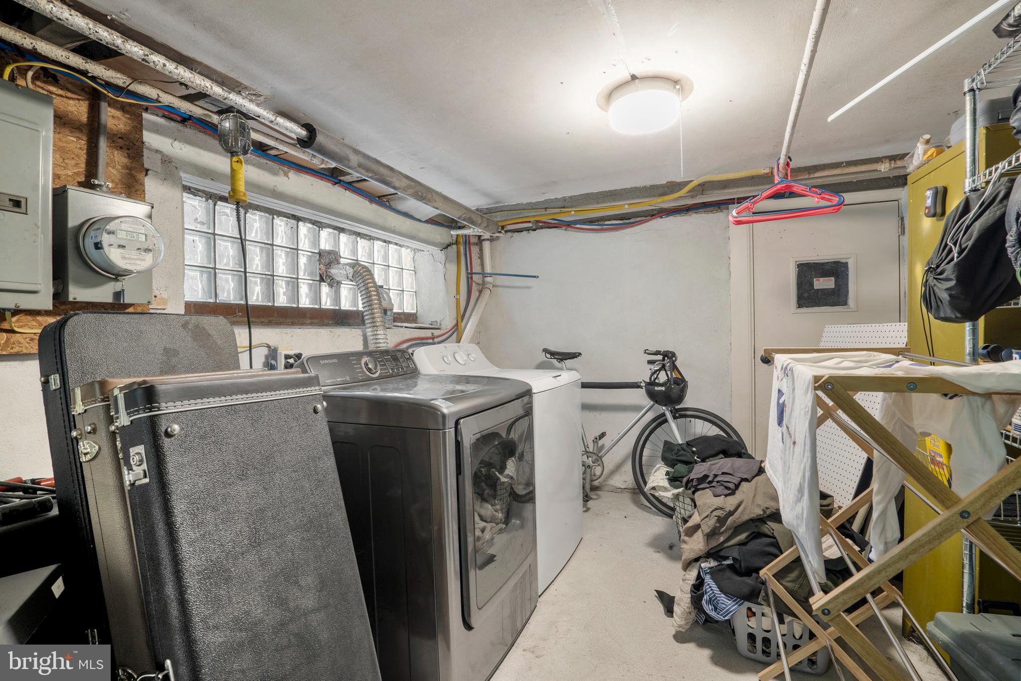 WEST PASSYUNK - Residential
