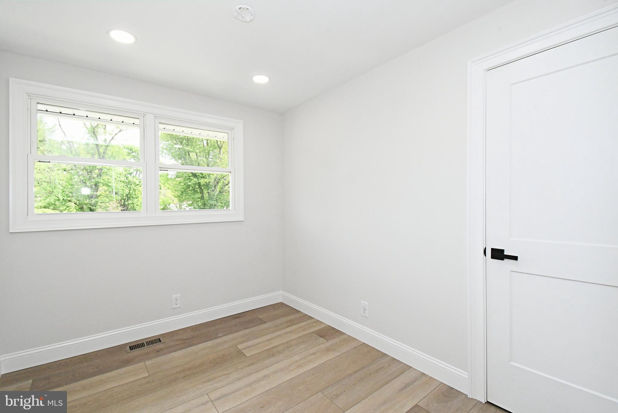 JAMISON PARK - Residential