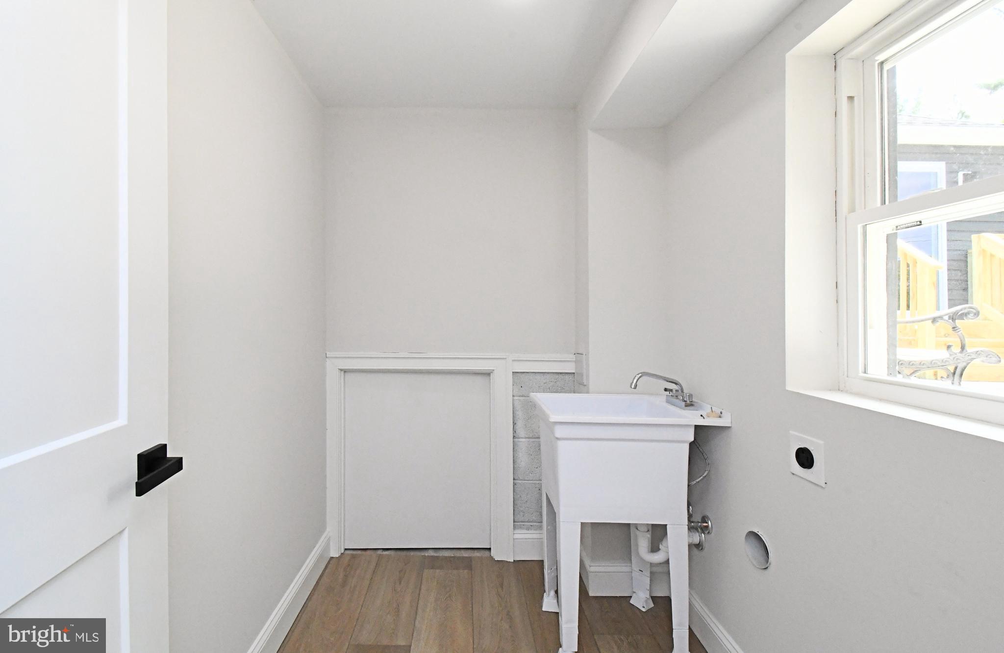 JAMISON PARK - Residential