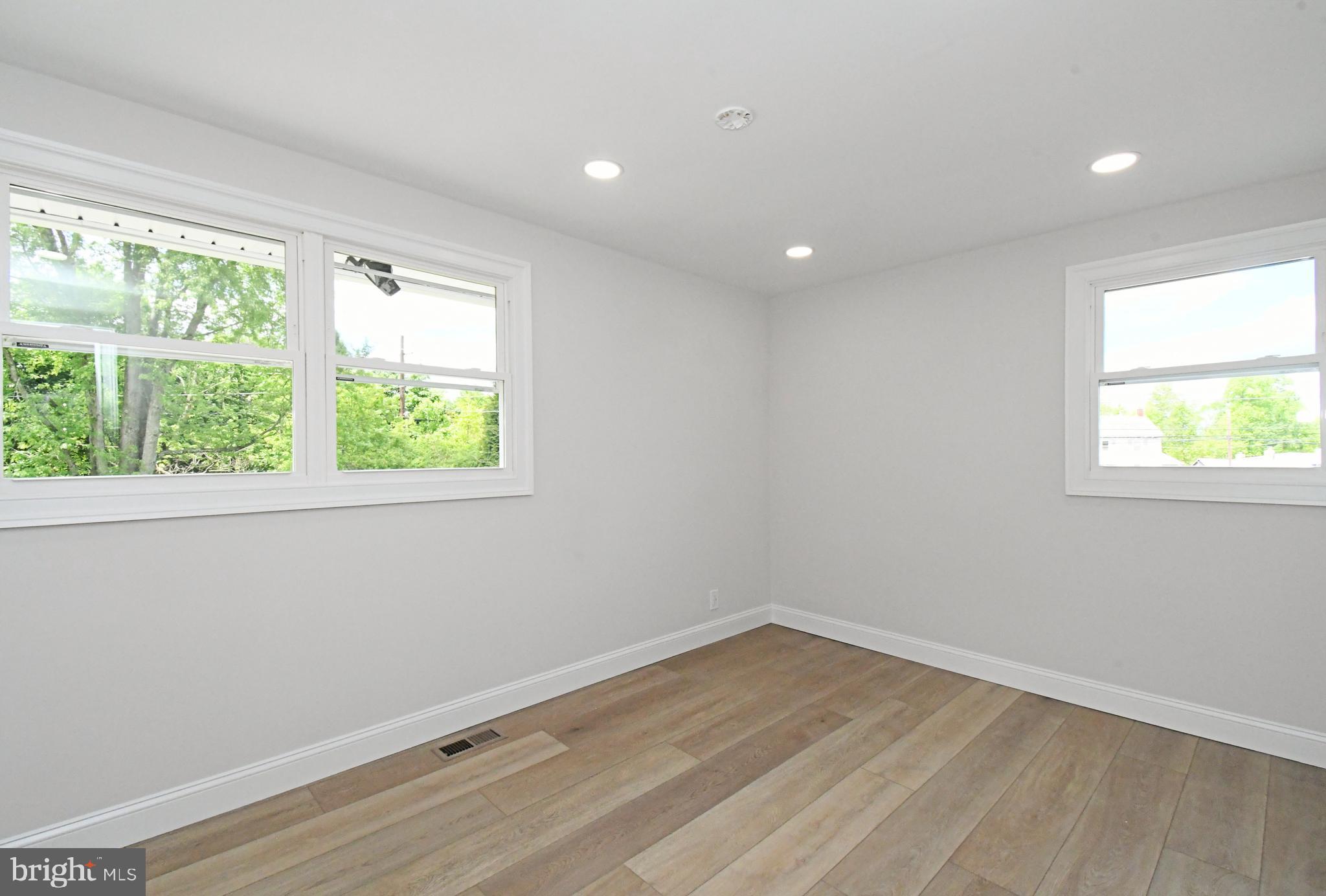 JAMISON PARK - Residential
