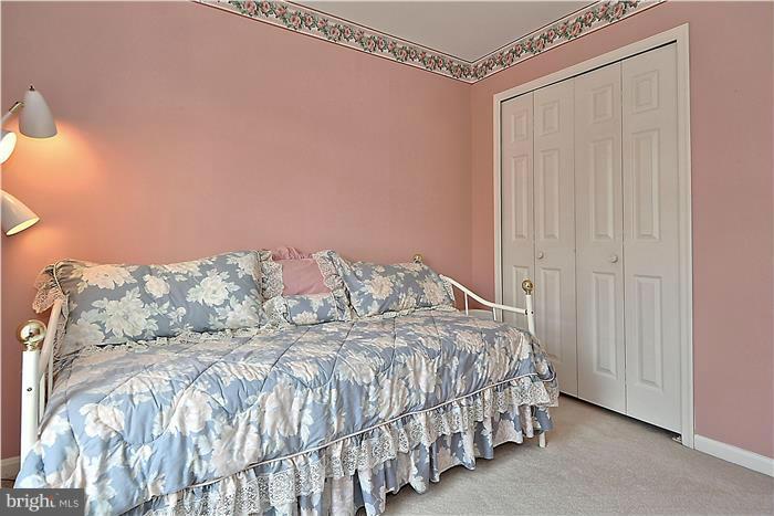 WESTRIDGE - Residential