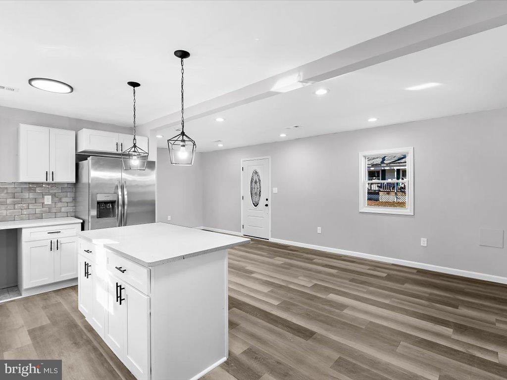 CEDARHURST ON THE BAY - Residential