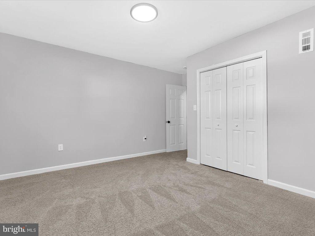 CEDARHURST ON THE BAY - Residential