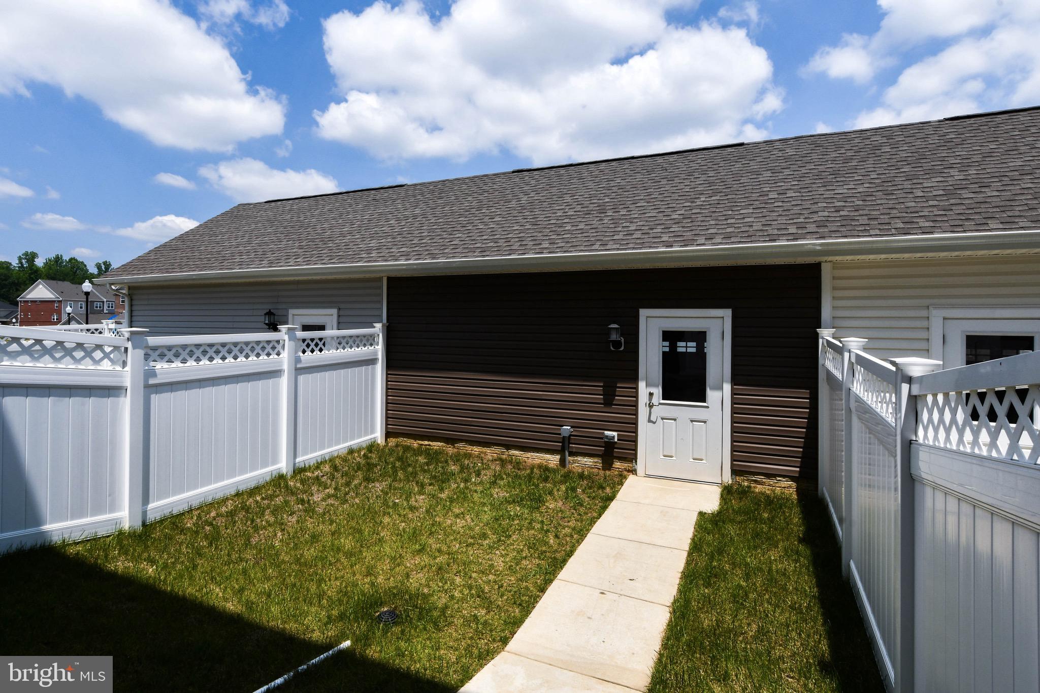 STONEHAVEN - Residential