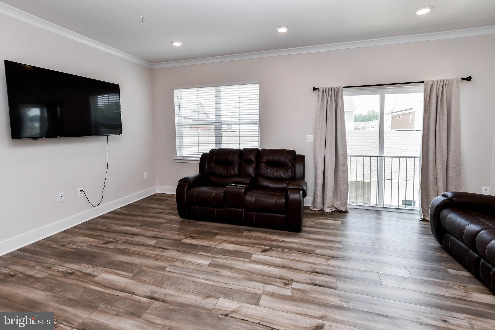 STONEHAVEN - Residential