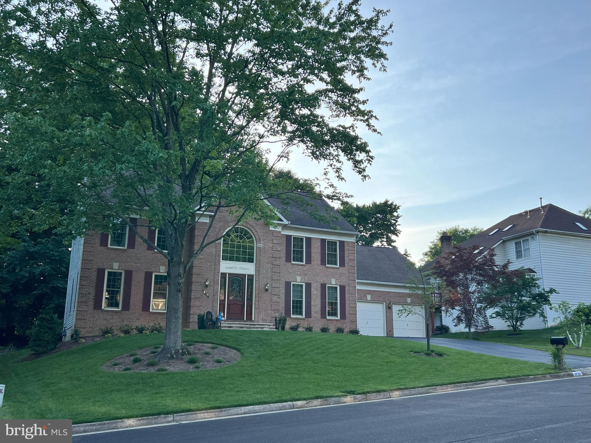 8530 OAK CHASE