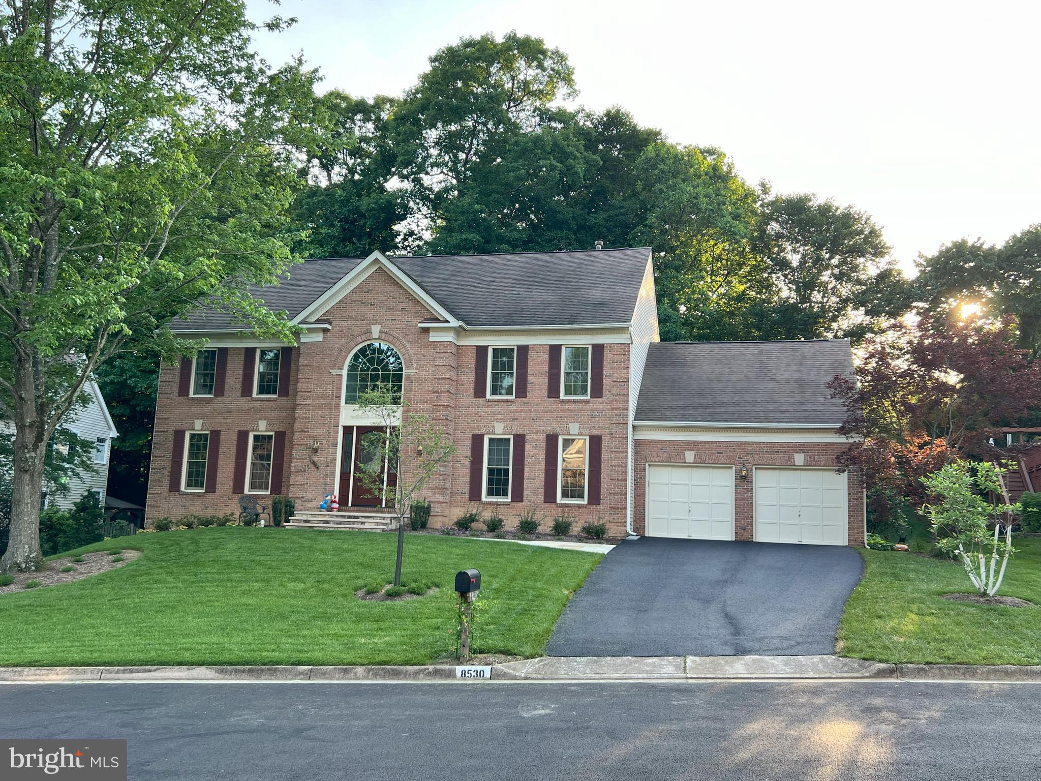 8530 OAK CHASE