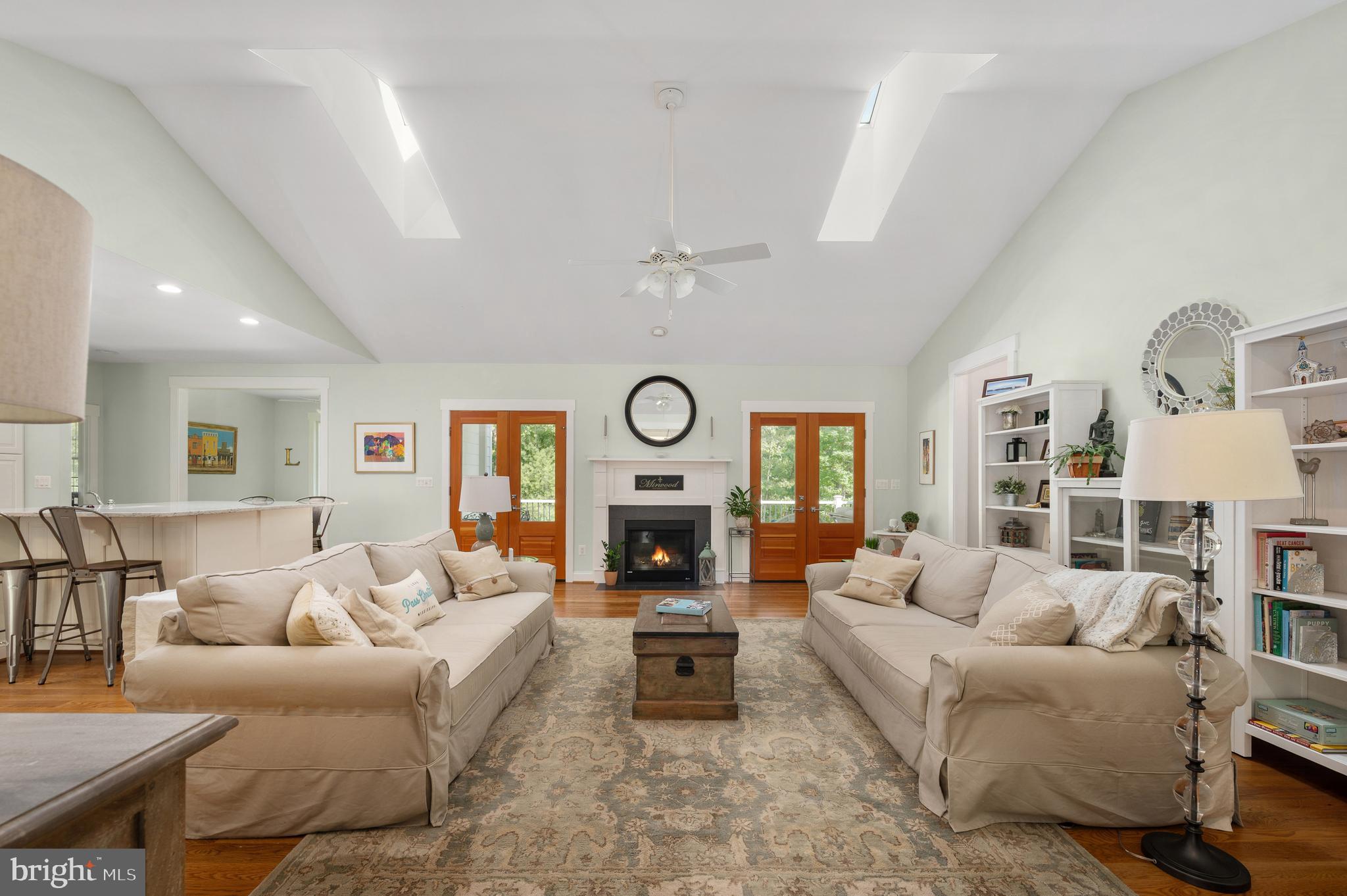 MEADOWLAND - Residential