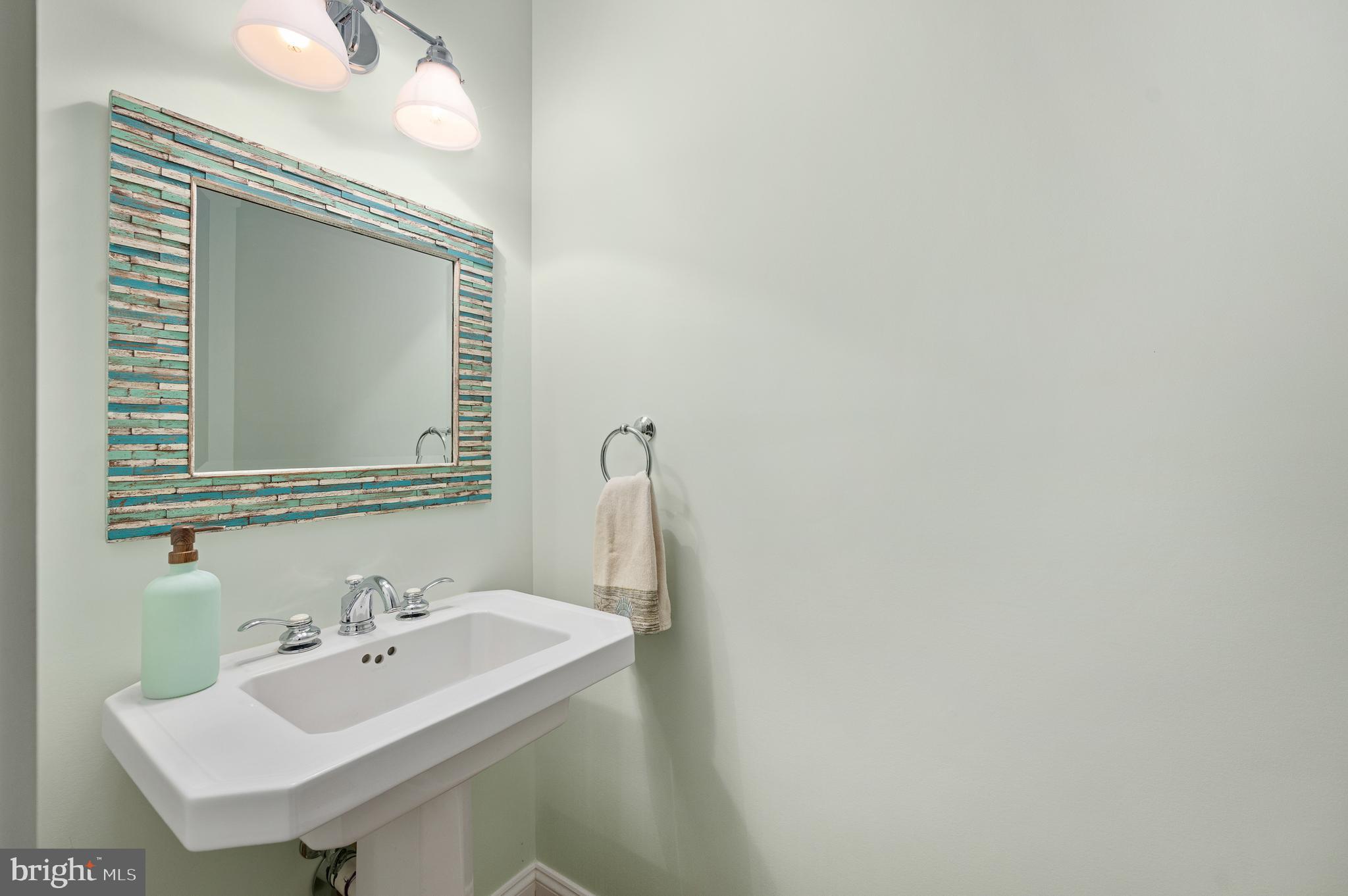 MEADOWLAND - Residential