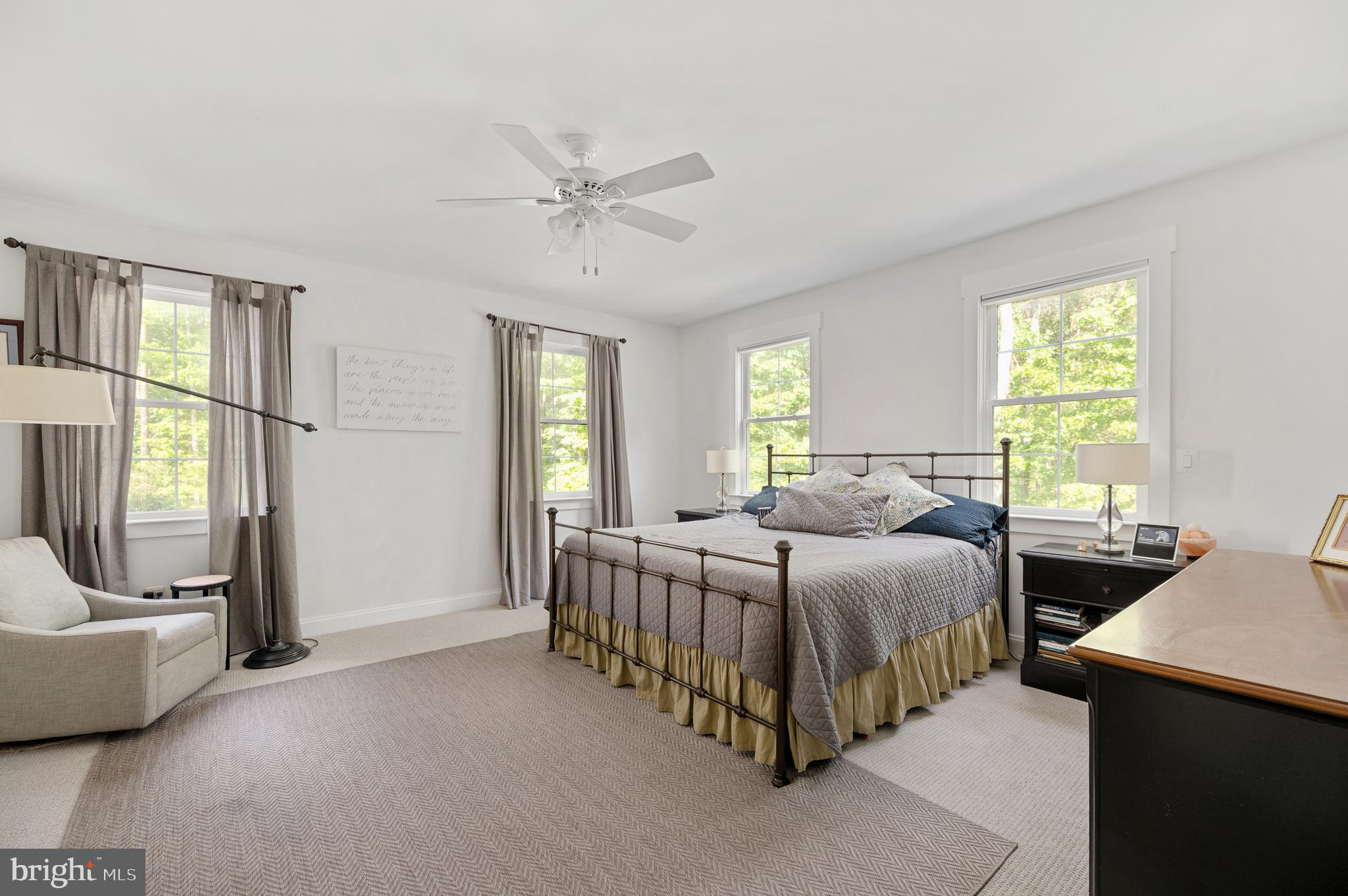 MEADOWLAND - Residential
