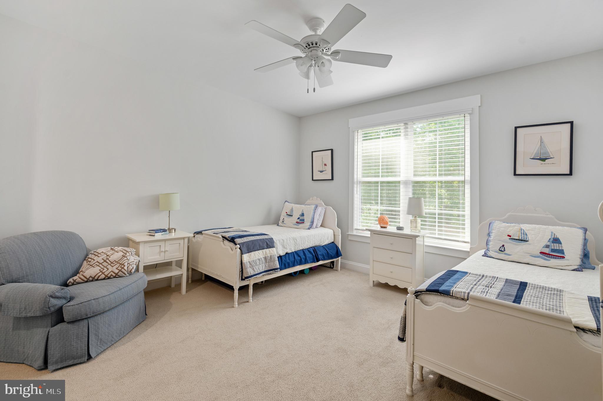 MEADOWLAND - Residential