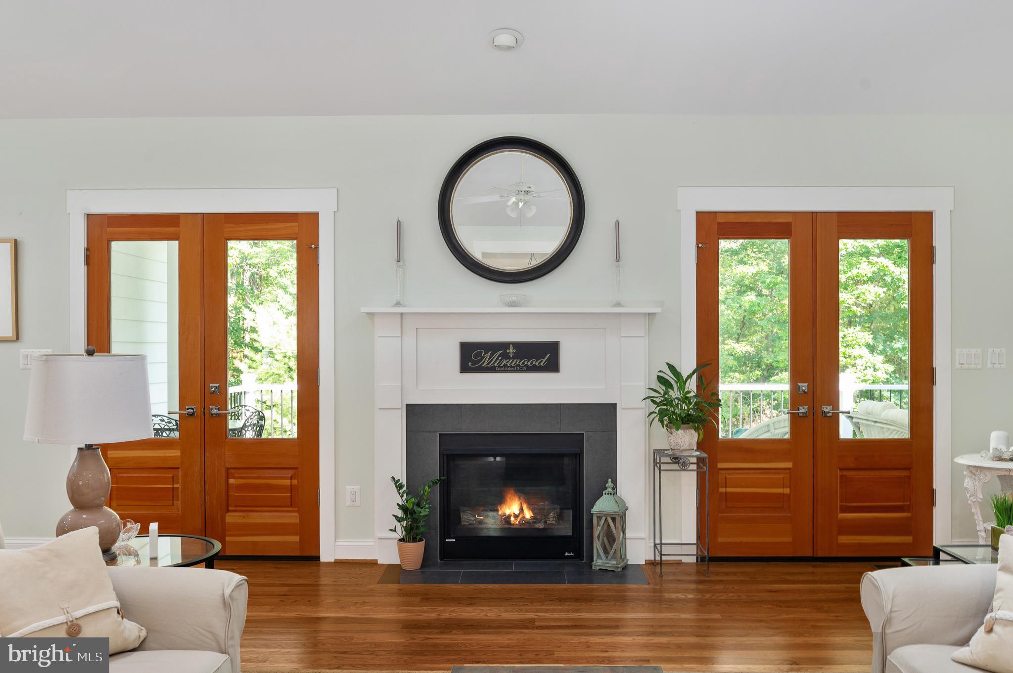 MEADOWLAND - Residential
