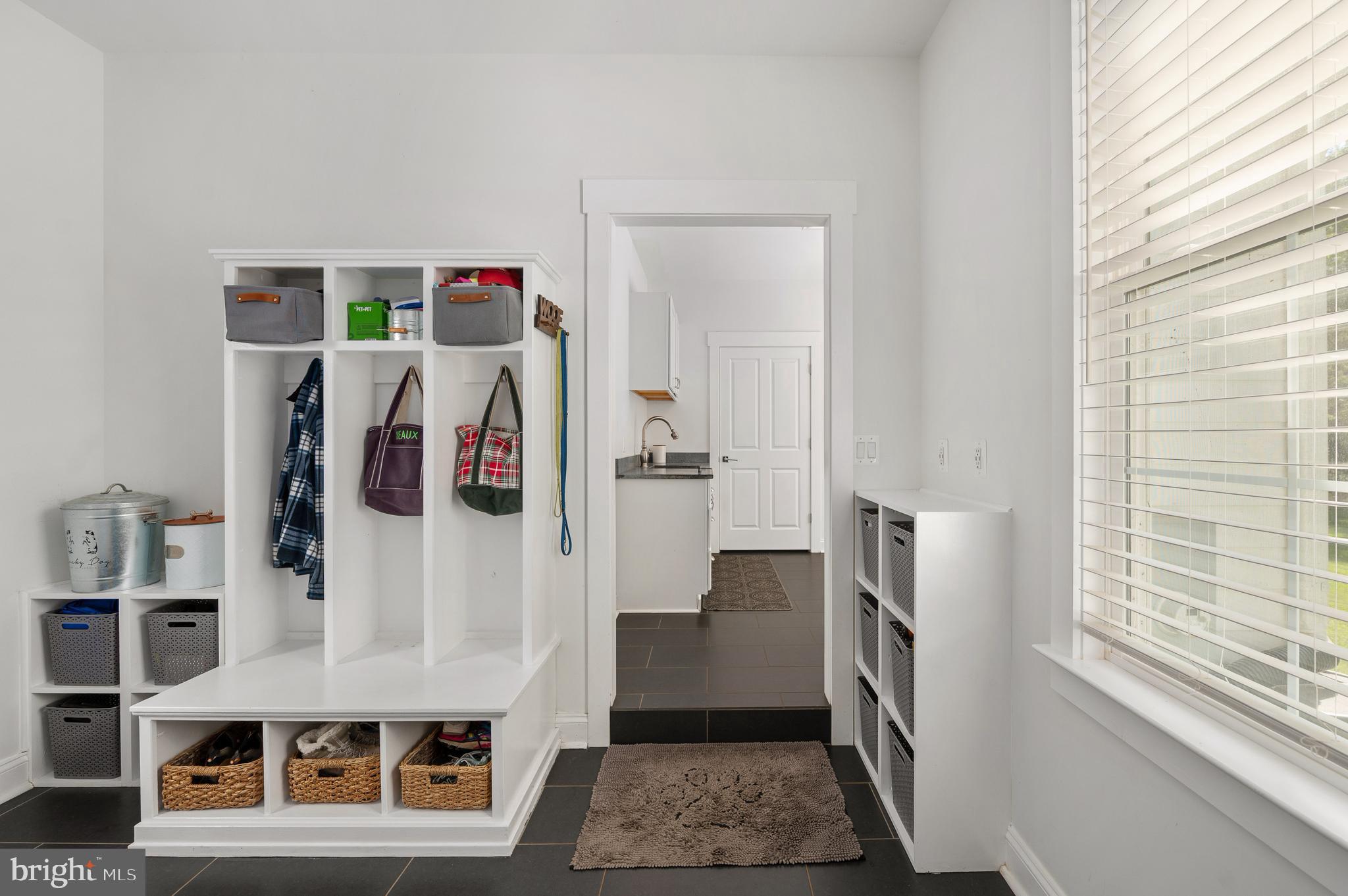 MEADOWLAND - Residential