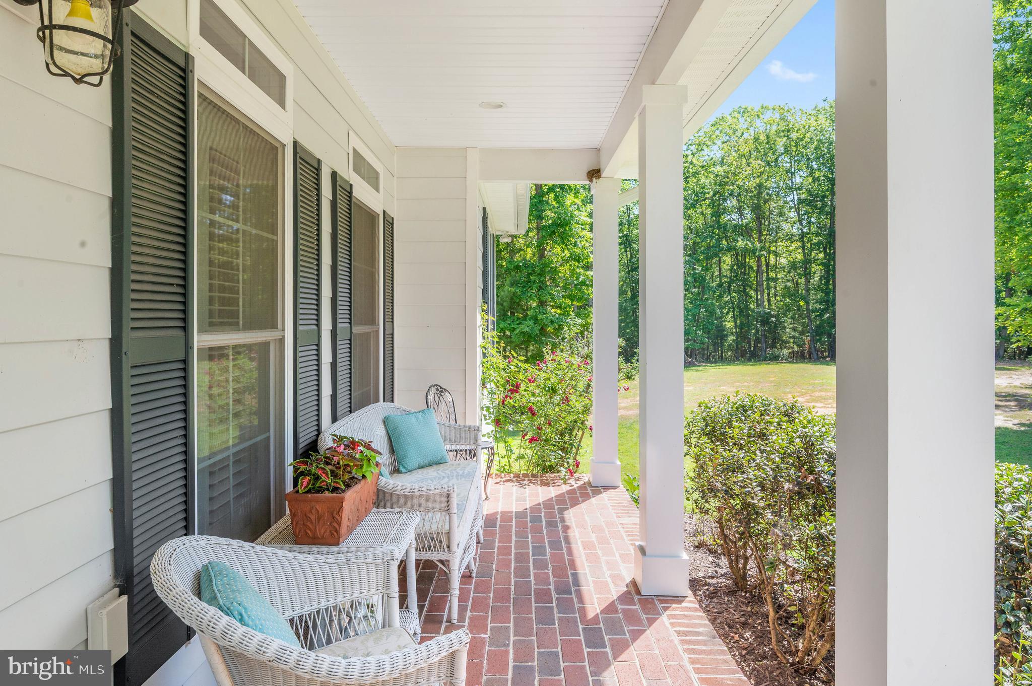 MEADOWLAND - Residential