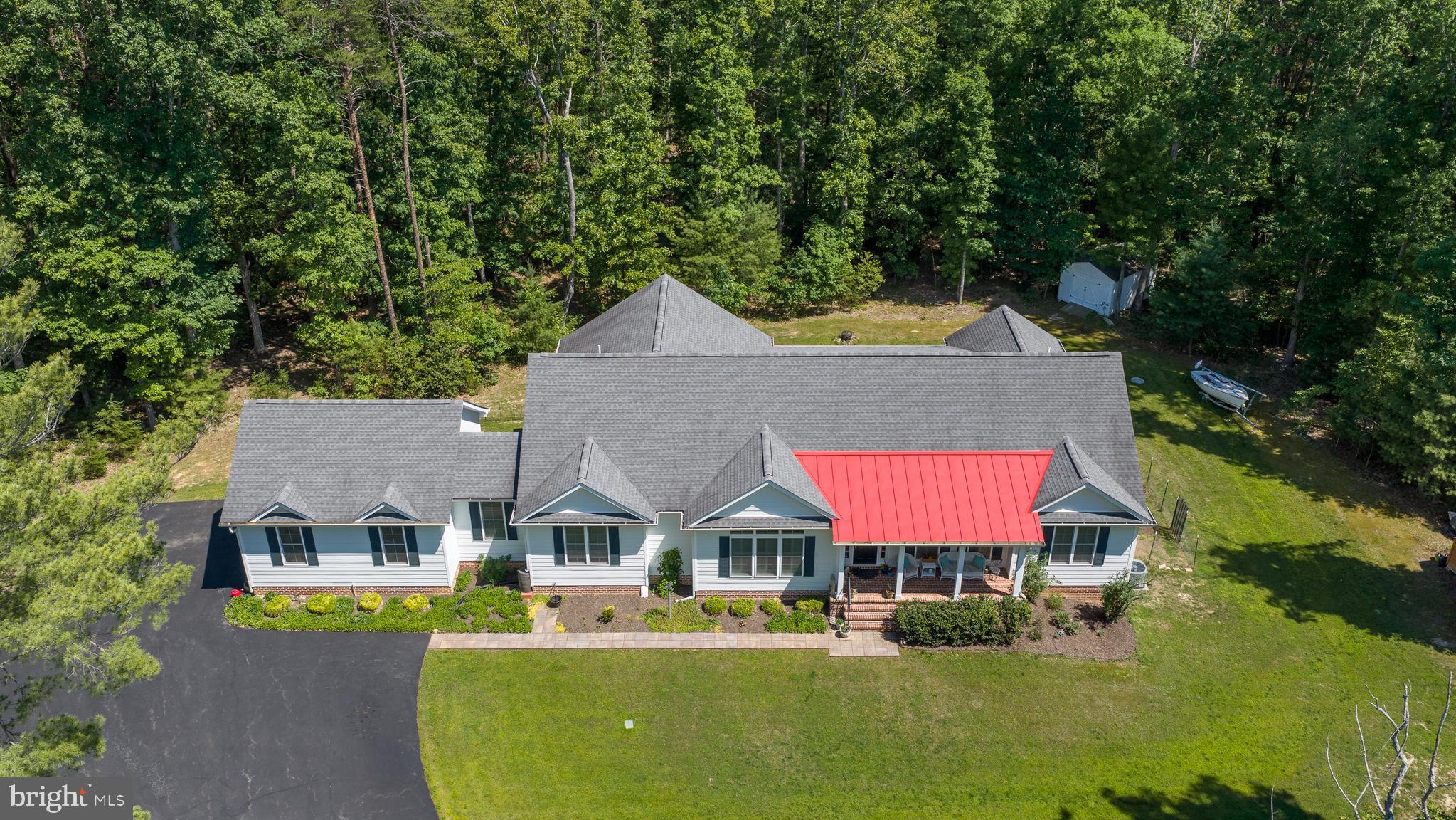 MEADOWLAND - Residential