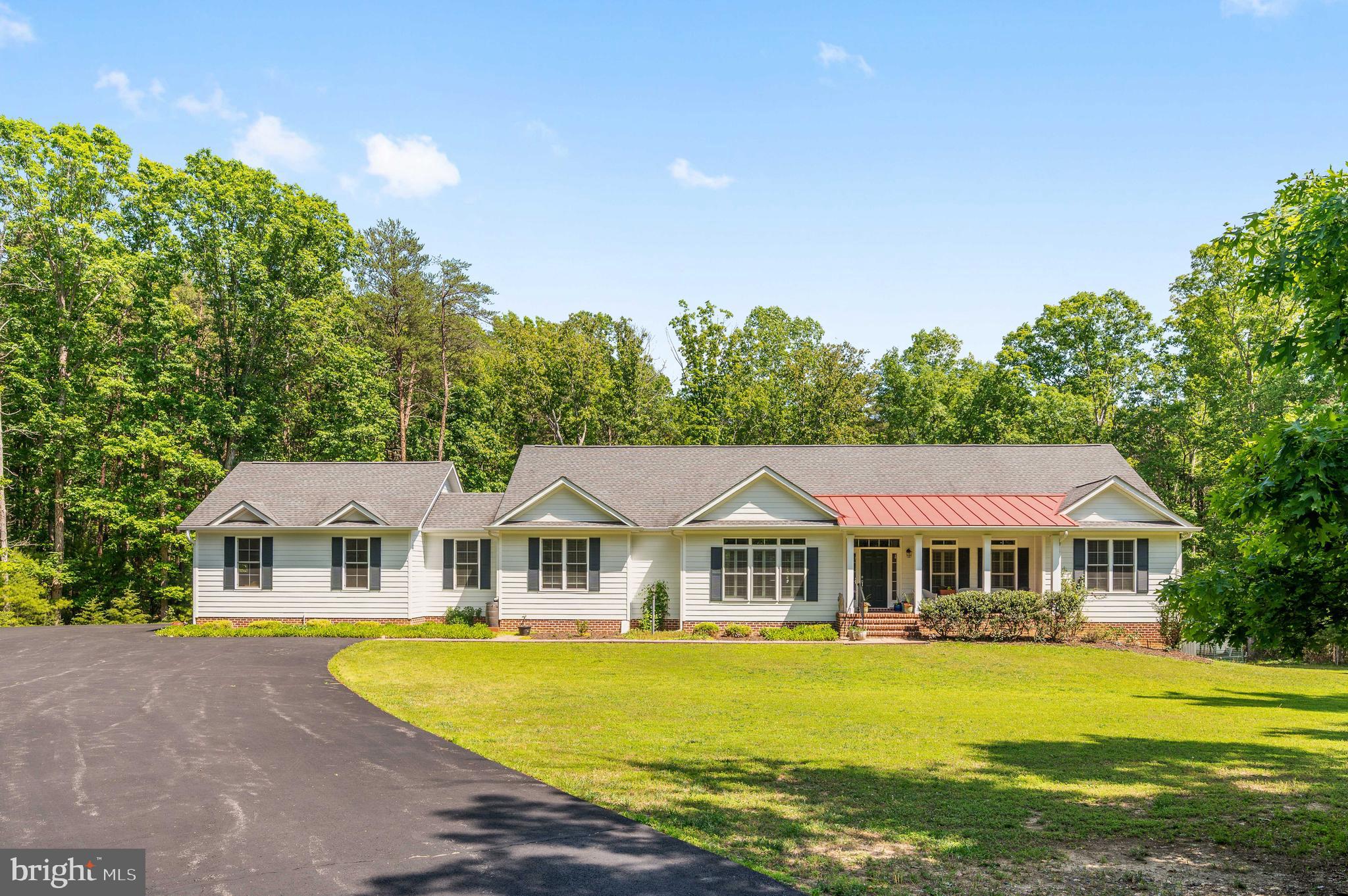 MEADOWLAND - Residential