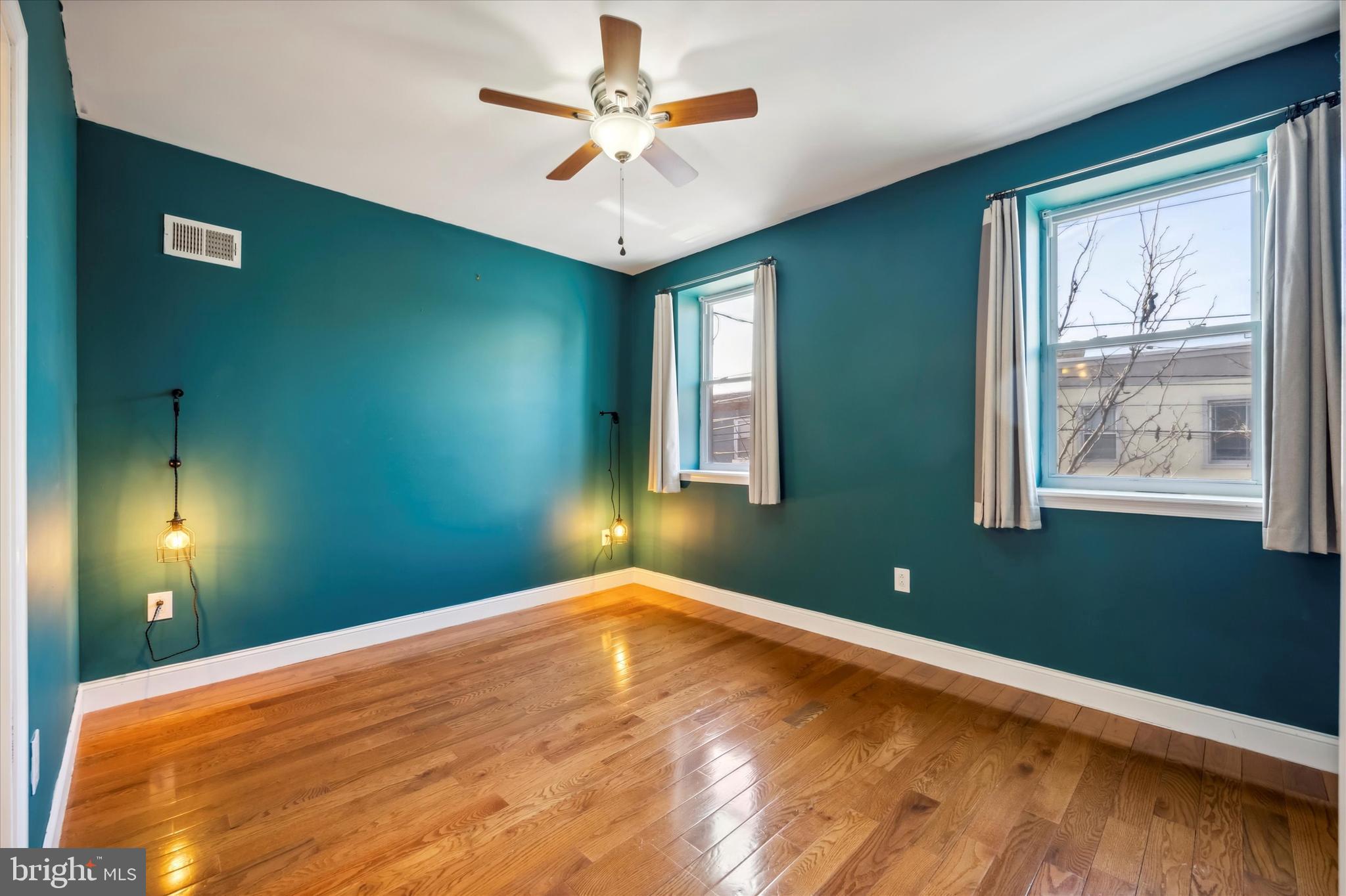 POINT BREEZE - Residential Lease