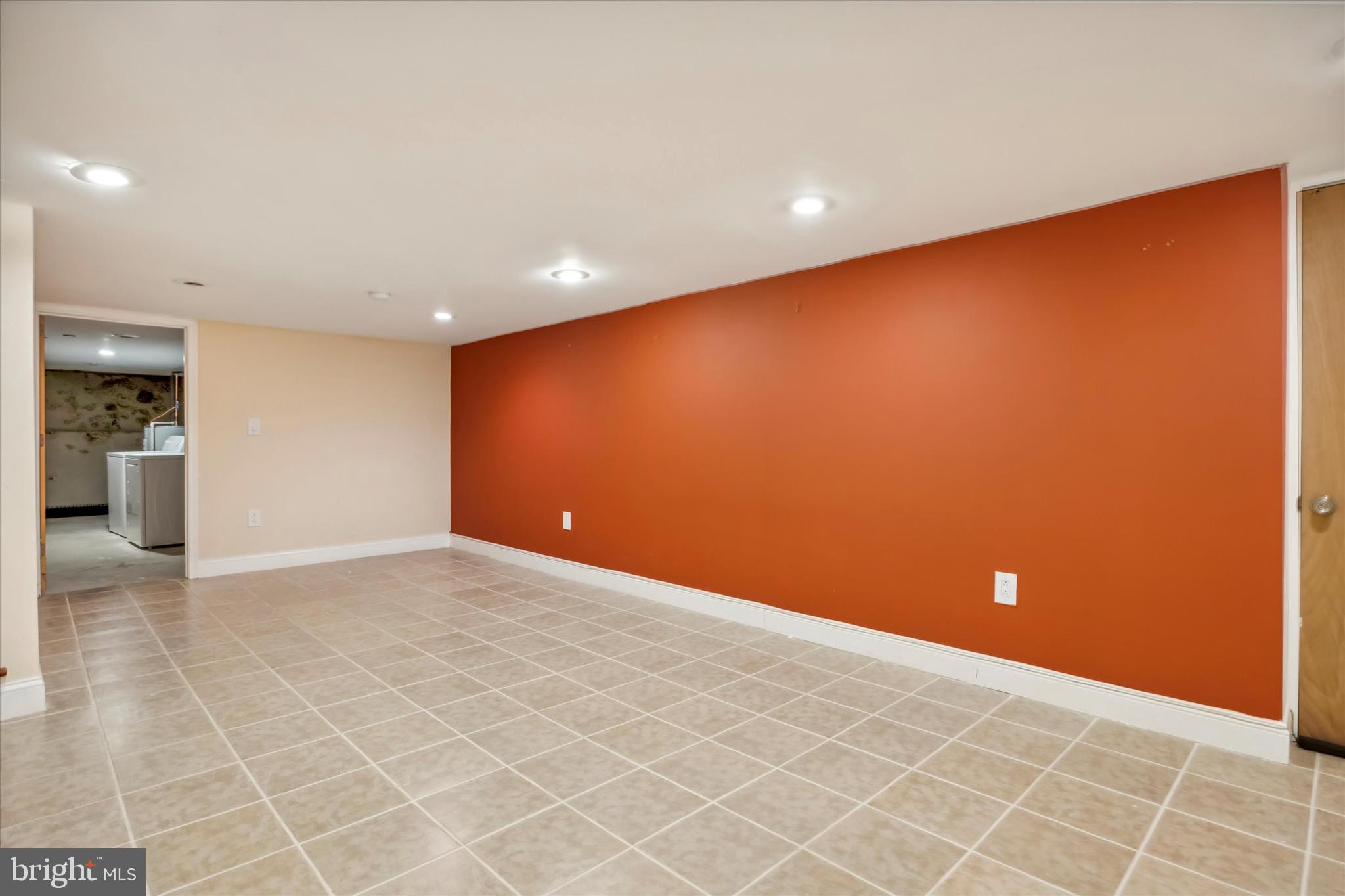 POINT BREEZE - Residential Lease