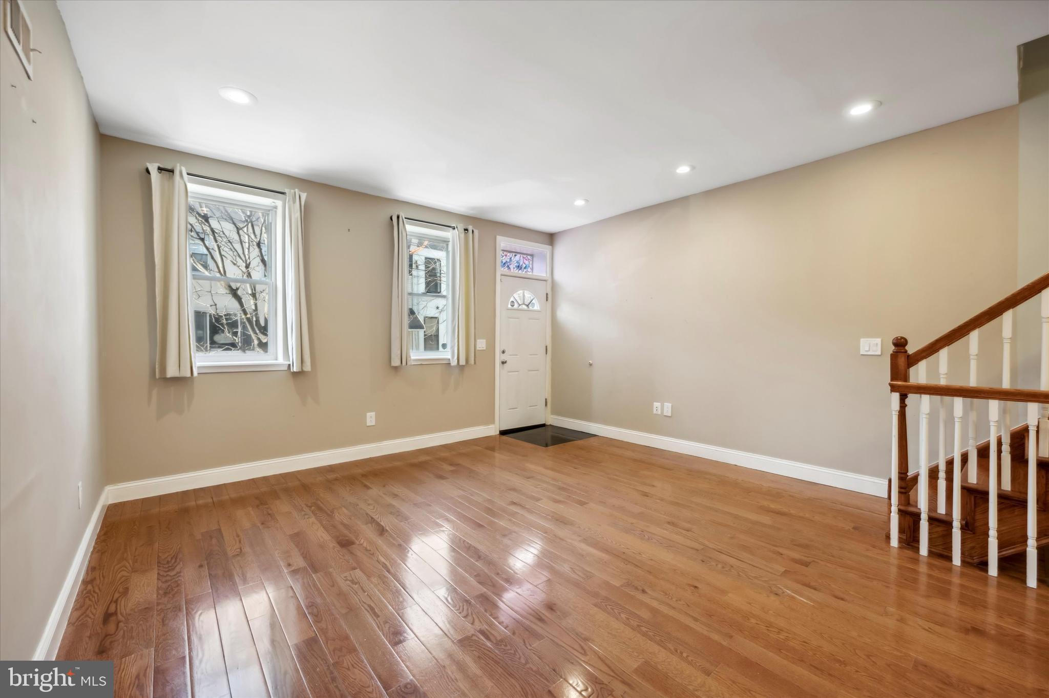 POINT BREEZE - Residential Lease