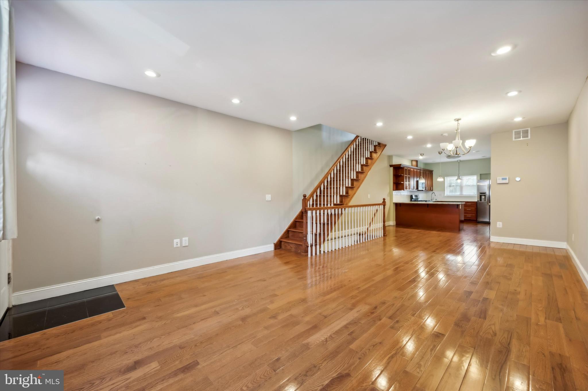 POINT BREEZE - Residential Lease