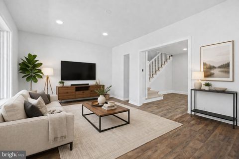 Townhouse For Sale - 947 W Washington Street<br/> Washington County, HAGERSTOWN, MD 21740