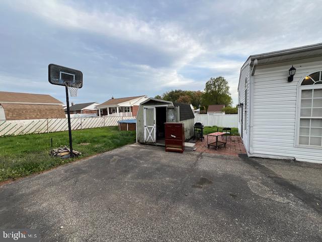 ROSEDALE - Residential